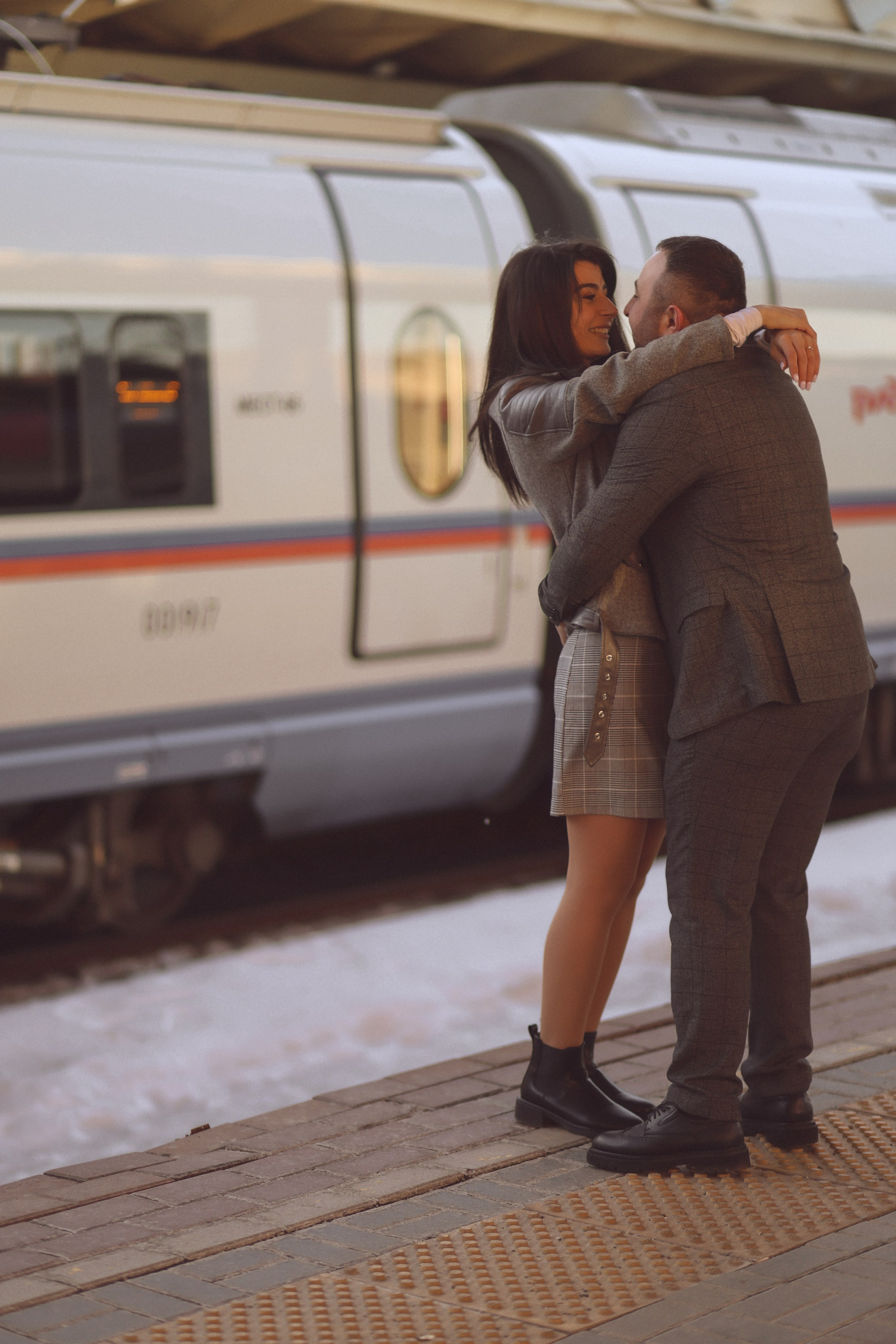 Вокзал Loveeee. Kharchenkotatianaweddingphoto