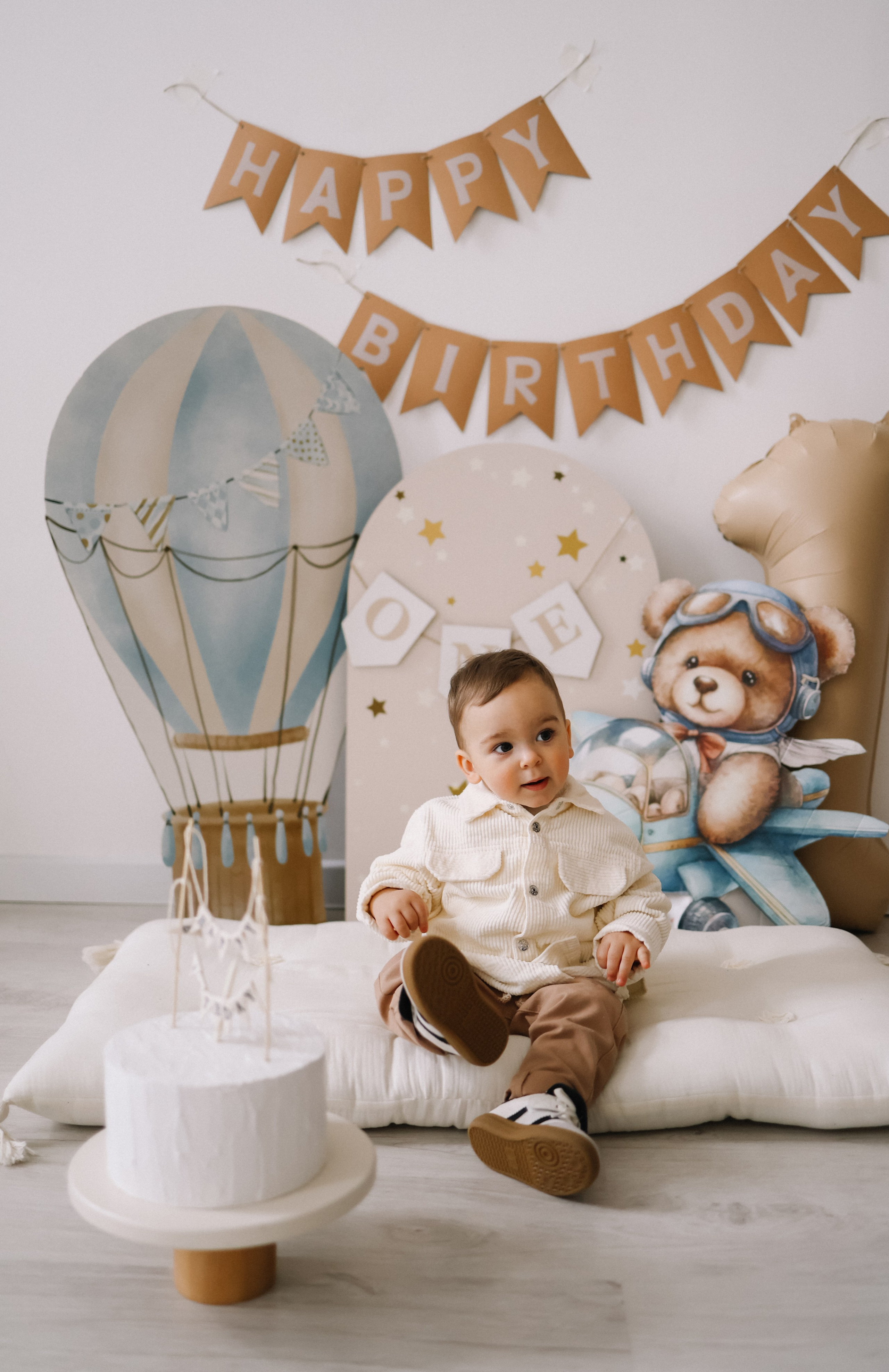 Леонид 1 годик. Kharchenkotatianaweddingphoto