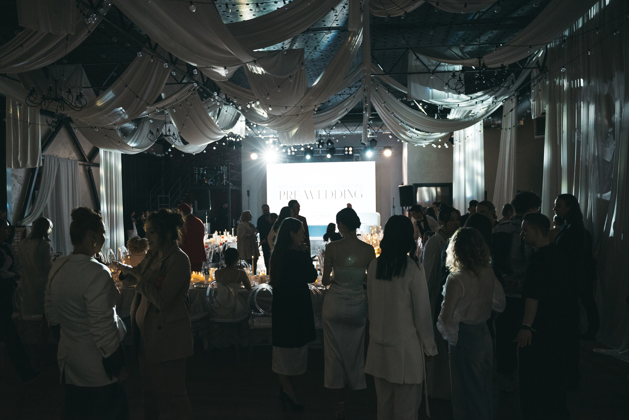 WhiteRoom Pre-wedding. Репортажный и свадебный фотограф в Сургуте