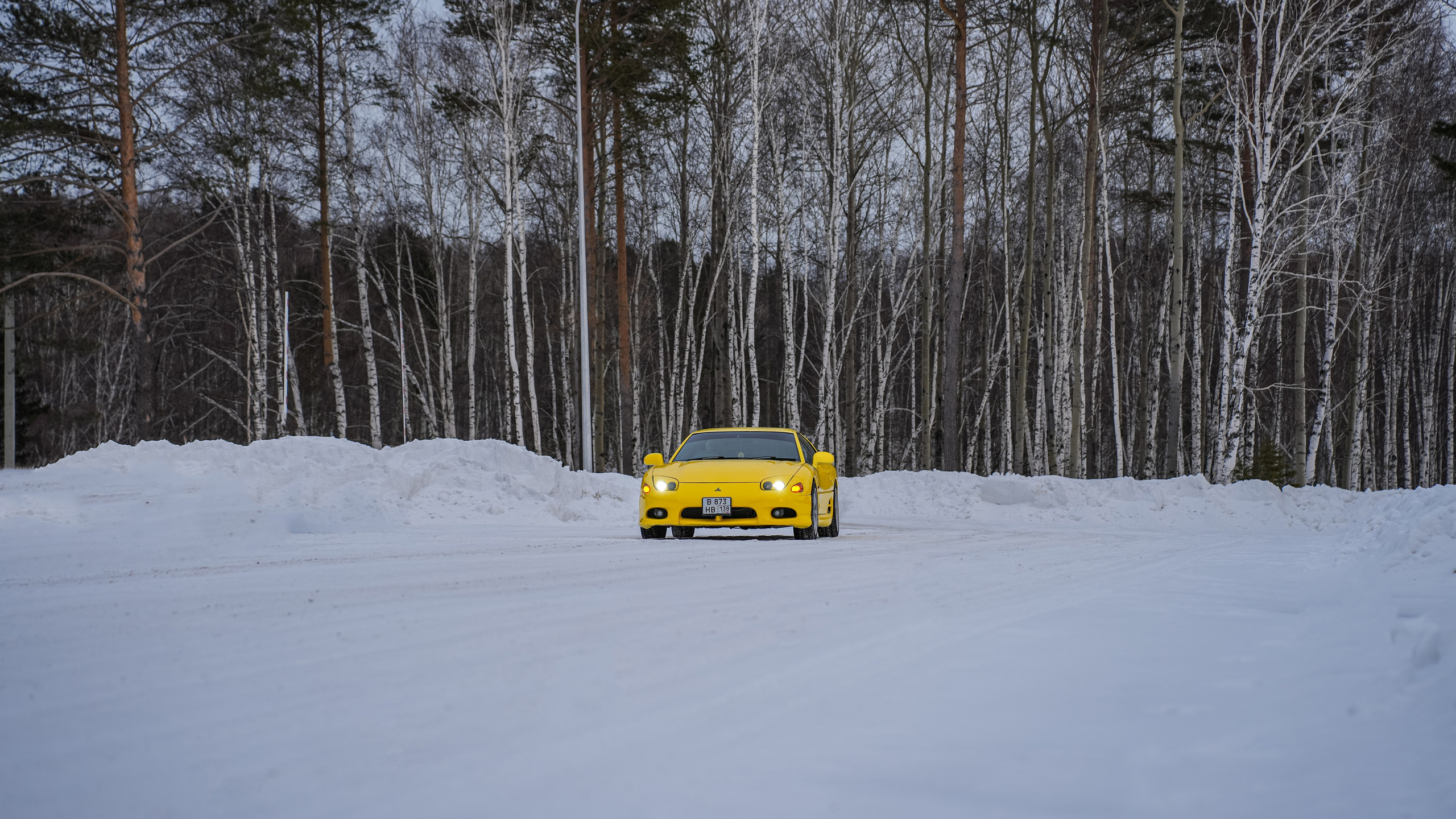 Mitsubishi GTO 25'. Фотограф, видеограф и пилот дрона на Байкале