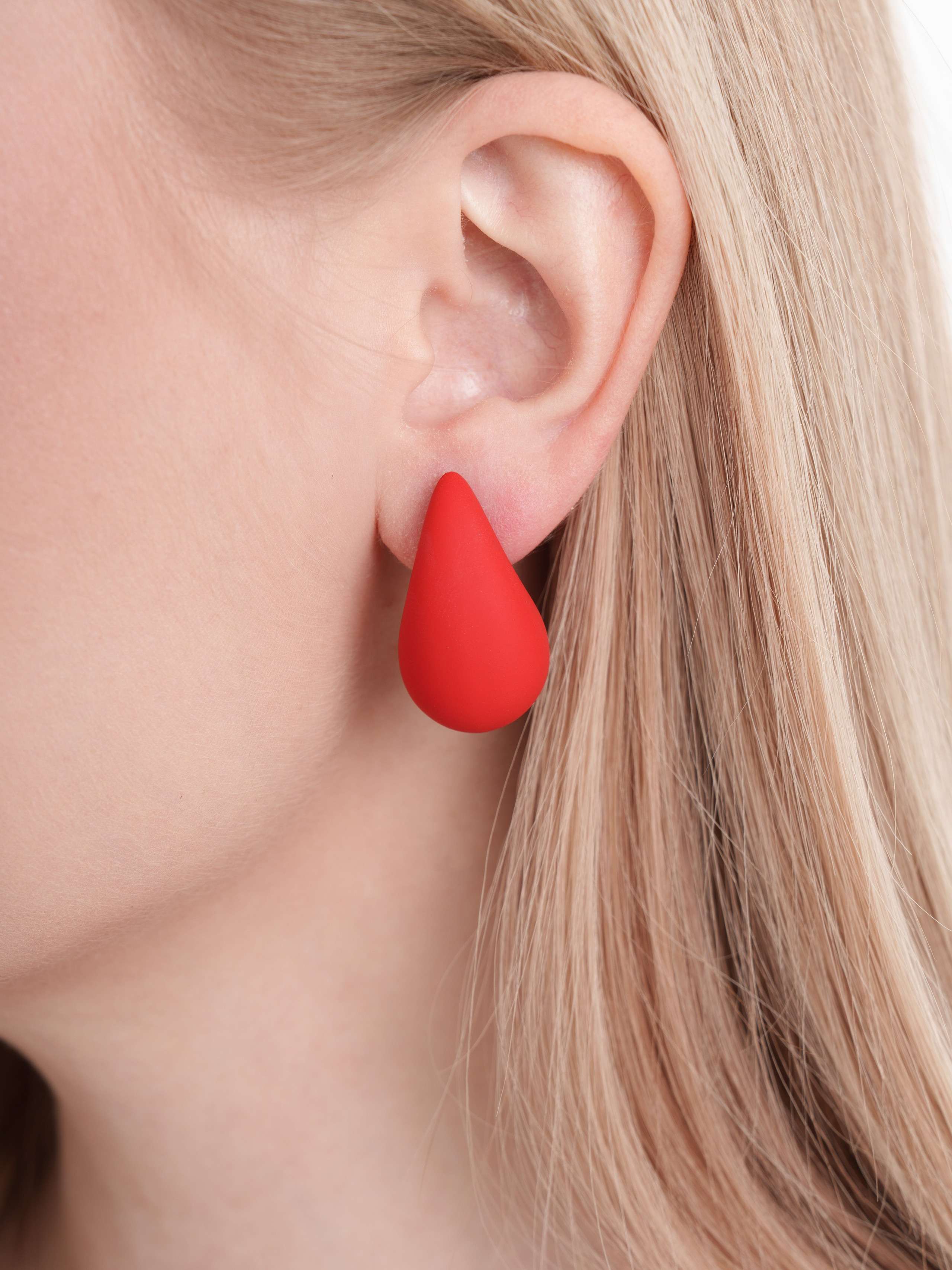 Съемка сережек для WB и OZON. Портретный и Контент фотограф Григорий Семенов (Grifon) в Ижевске