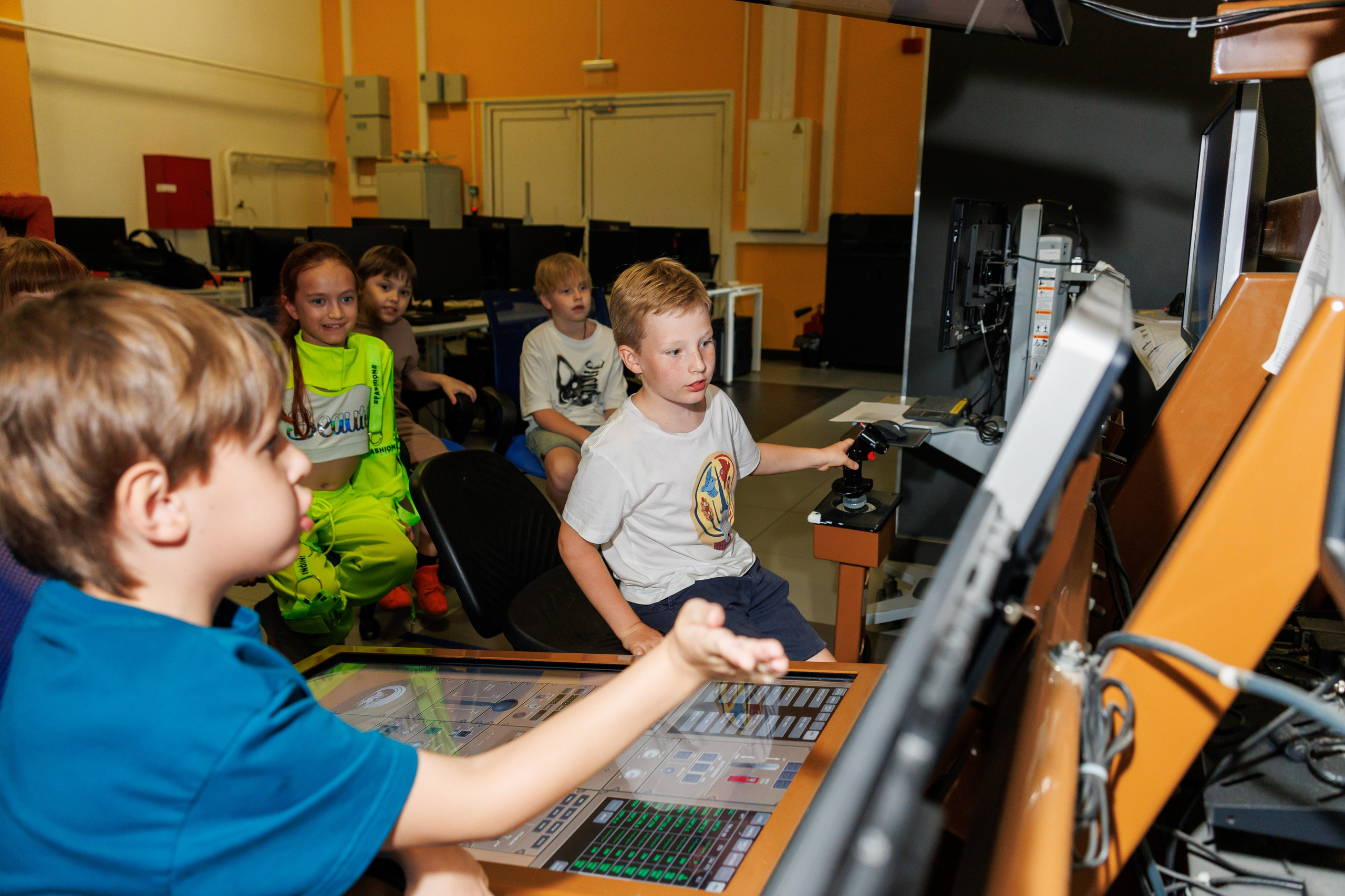 День Рождения в Технопарке. Фотограф в Москве Дмитрий Емельянов