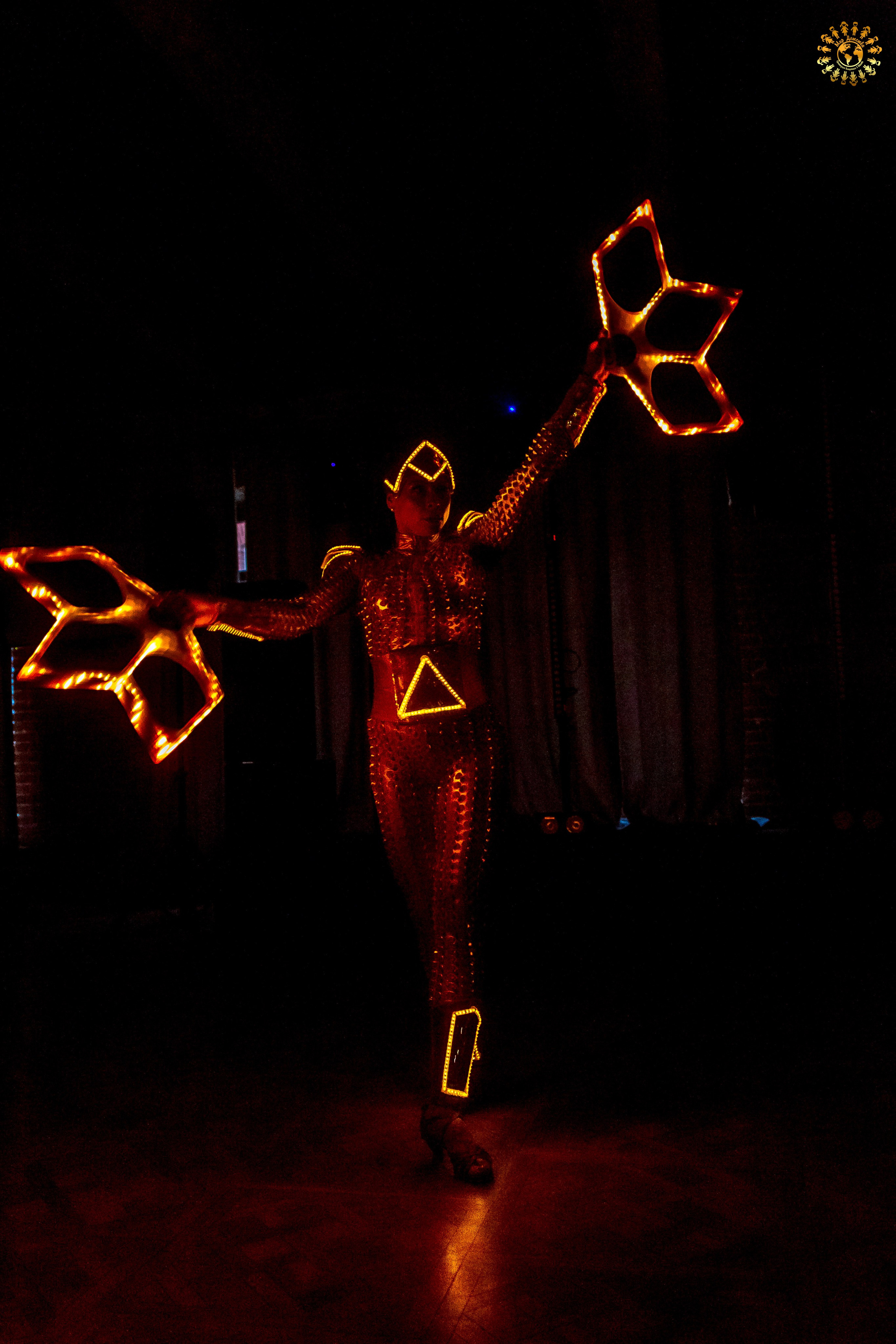 Выпускной 2023 (11-е классы) клуб «Джаггер», Москва. Репортажная съемка в Москве и области. Анималистика