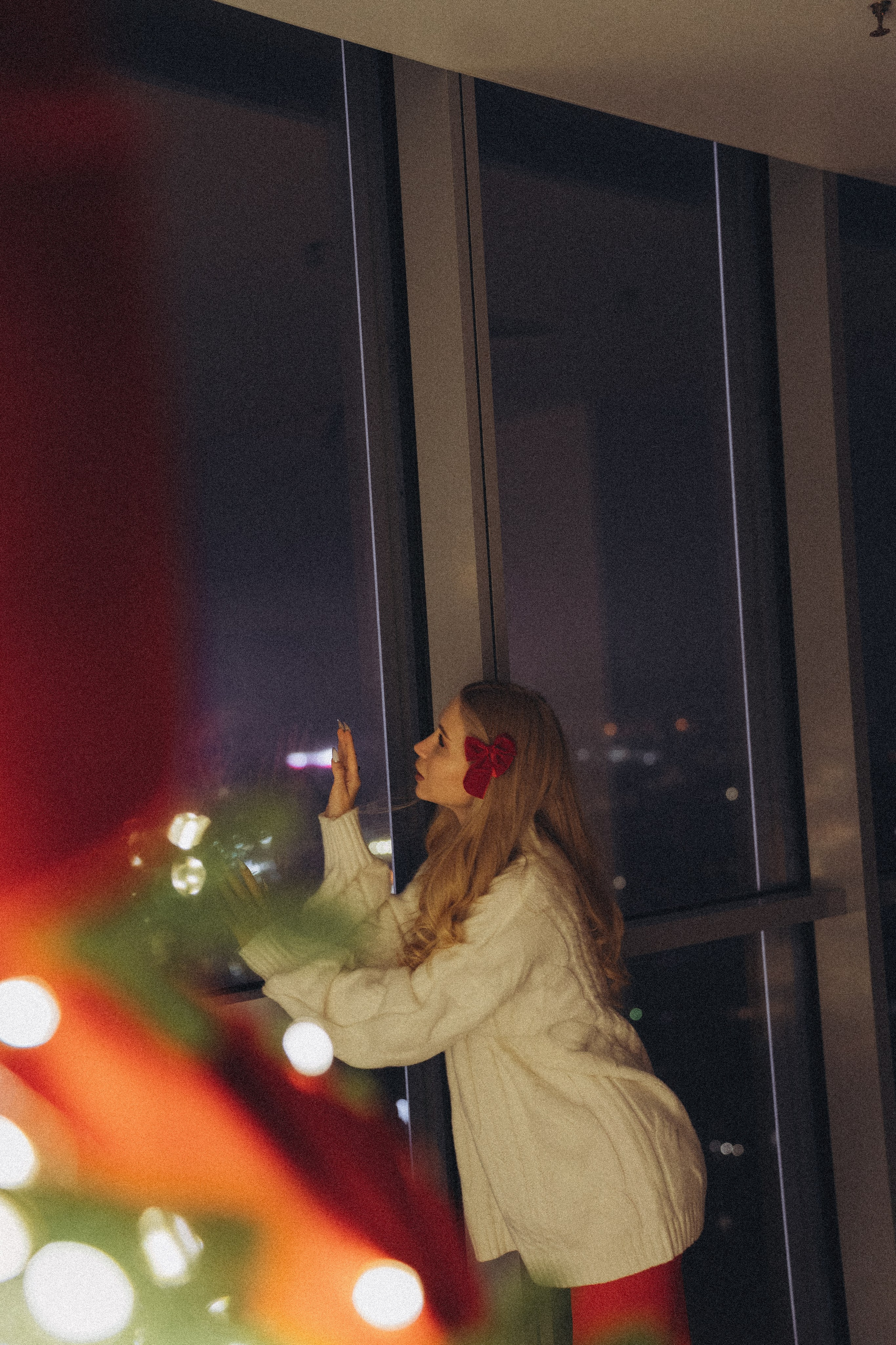 ФОТОСЕССИЯ К НОВОМУ ГОДУ В СТУДИИ С ЕЛОЧКОЙ КРАСИВЫЙ ОБРАЗ. Профессиональный фотограф, Санкт-Петербург — Виктория Богомолова