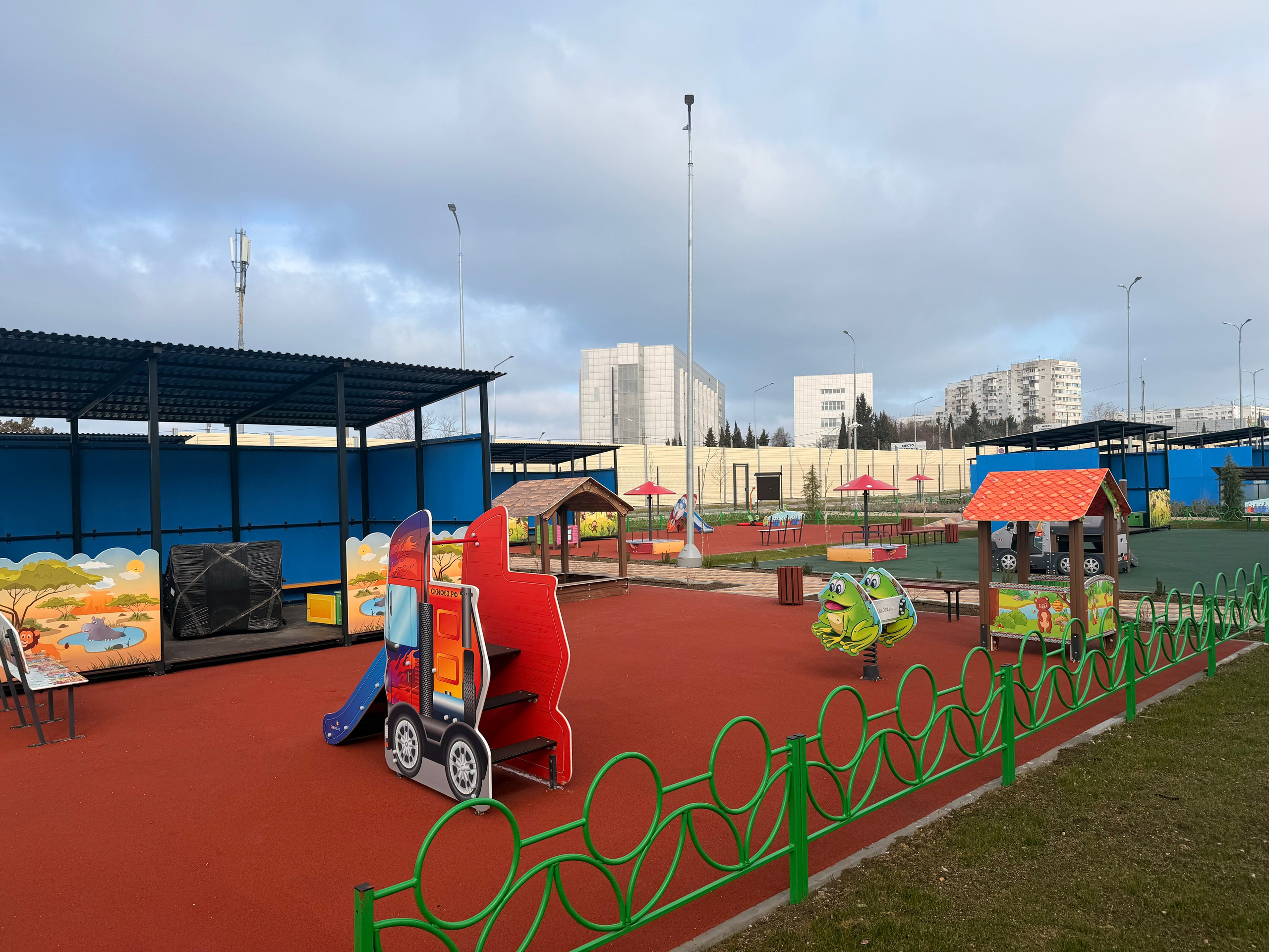 ДОУ на ул. Вакуленчука г. Севастополь. Таврика МАФ Сервис, комплексное благоустройство территорий и детских площадок в Крыму