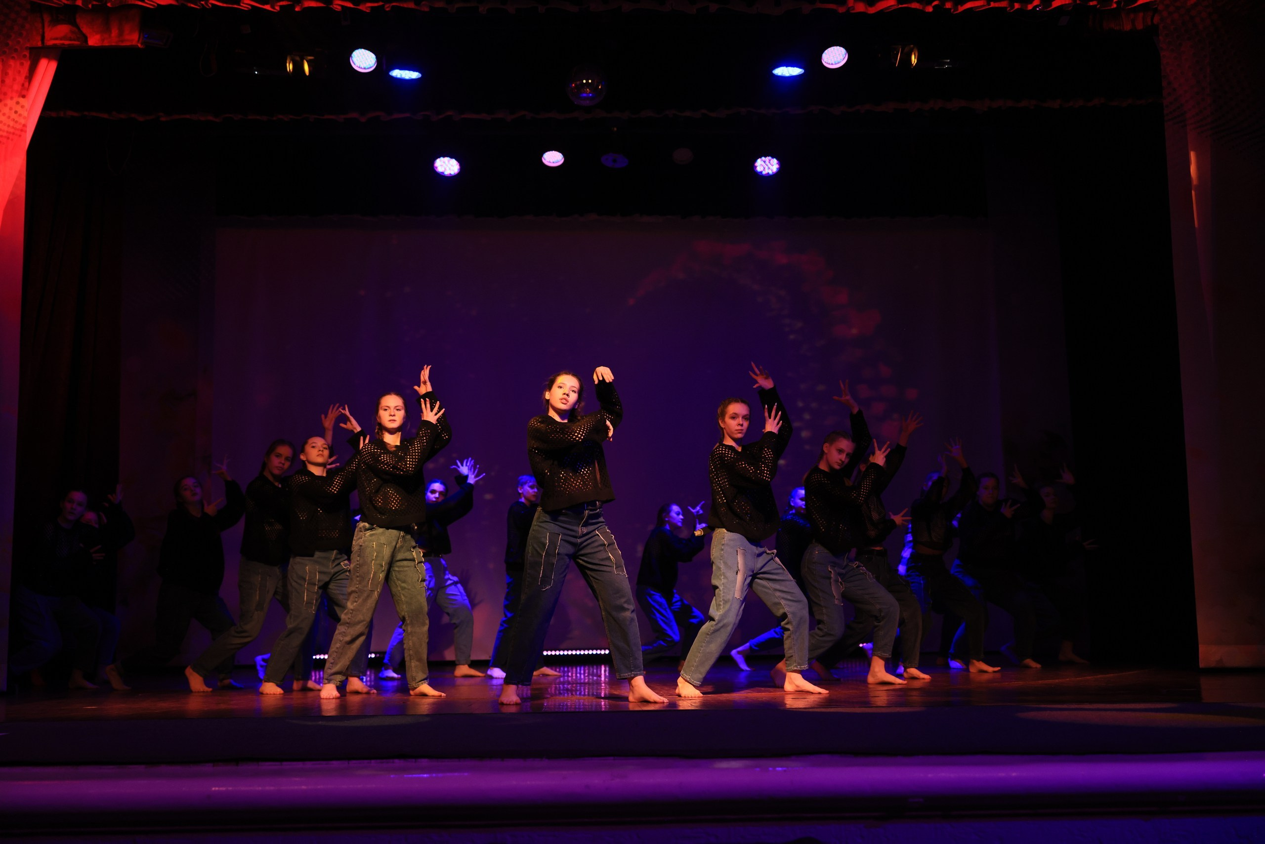 Концерт к 8 Марта в ДК «Металлург» г. Тула. Фотограф в Туле Крупский АнДРей. Фотостудия «КАДР71» в Туле