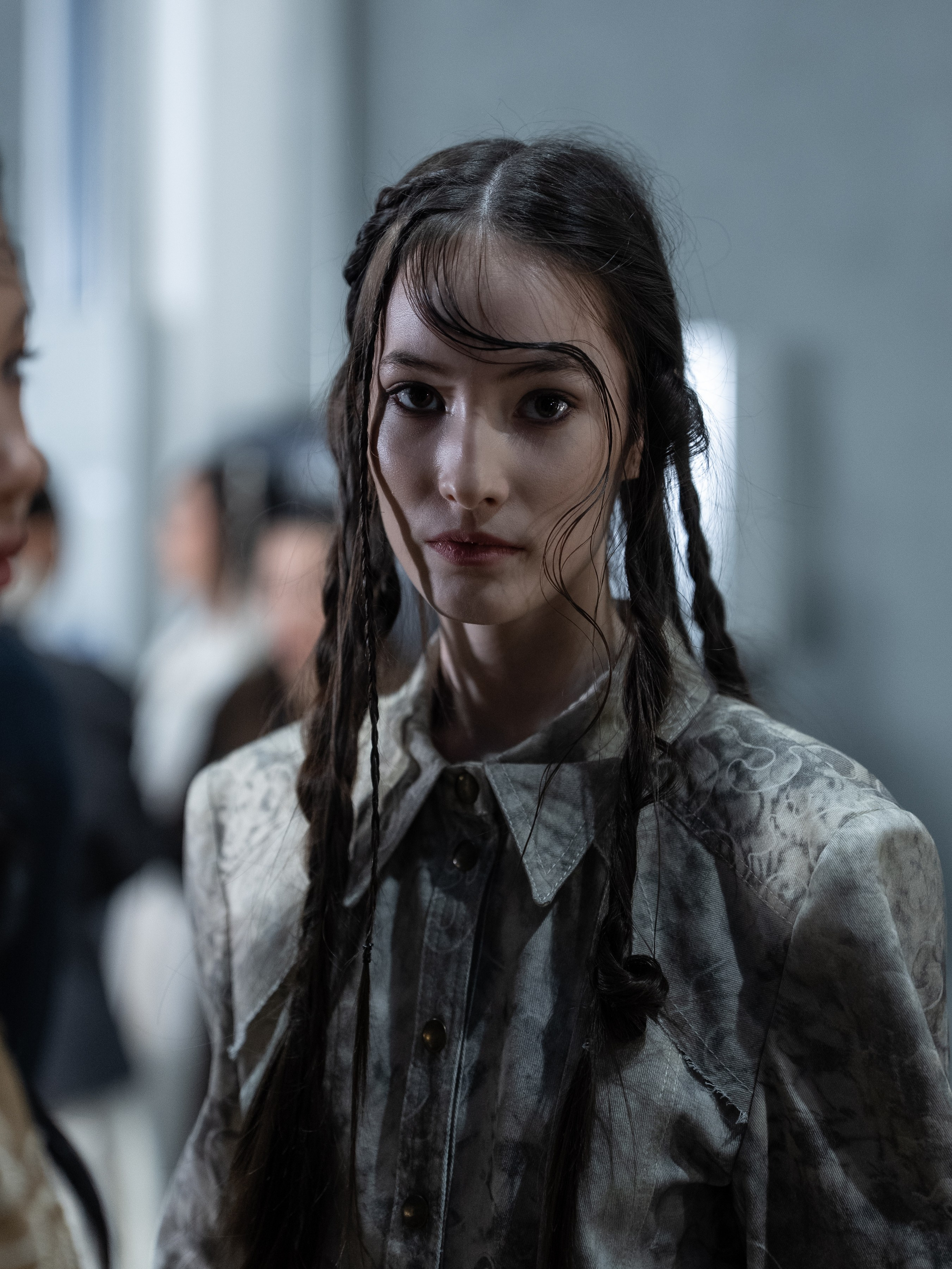 Visa Fashion Week Pre-Fall 2026 April BackStage Day 1. Сайт Алматинского НЮ АРТ, будуар и фэшн фотографа Дениса Карпенко