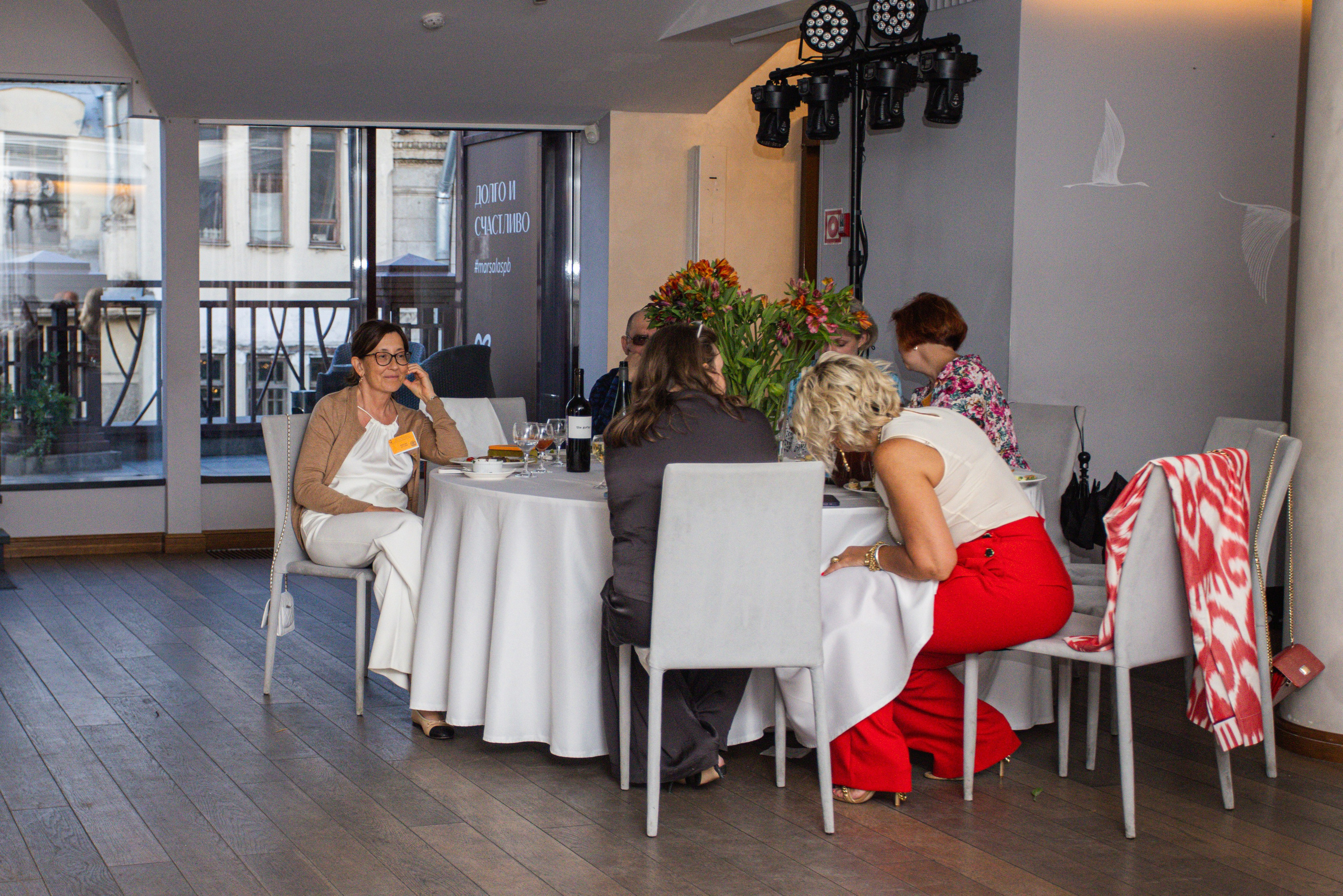 Встреча выпускников. Стоматологи СПб. Семейный фотограф в Вышнем Волочке — Ульяна Иванова | Фотосессии для всей семьи