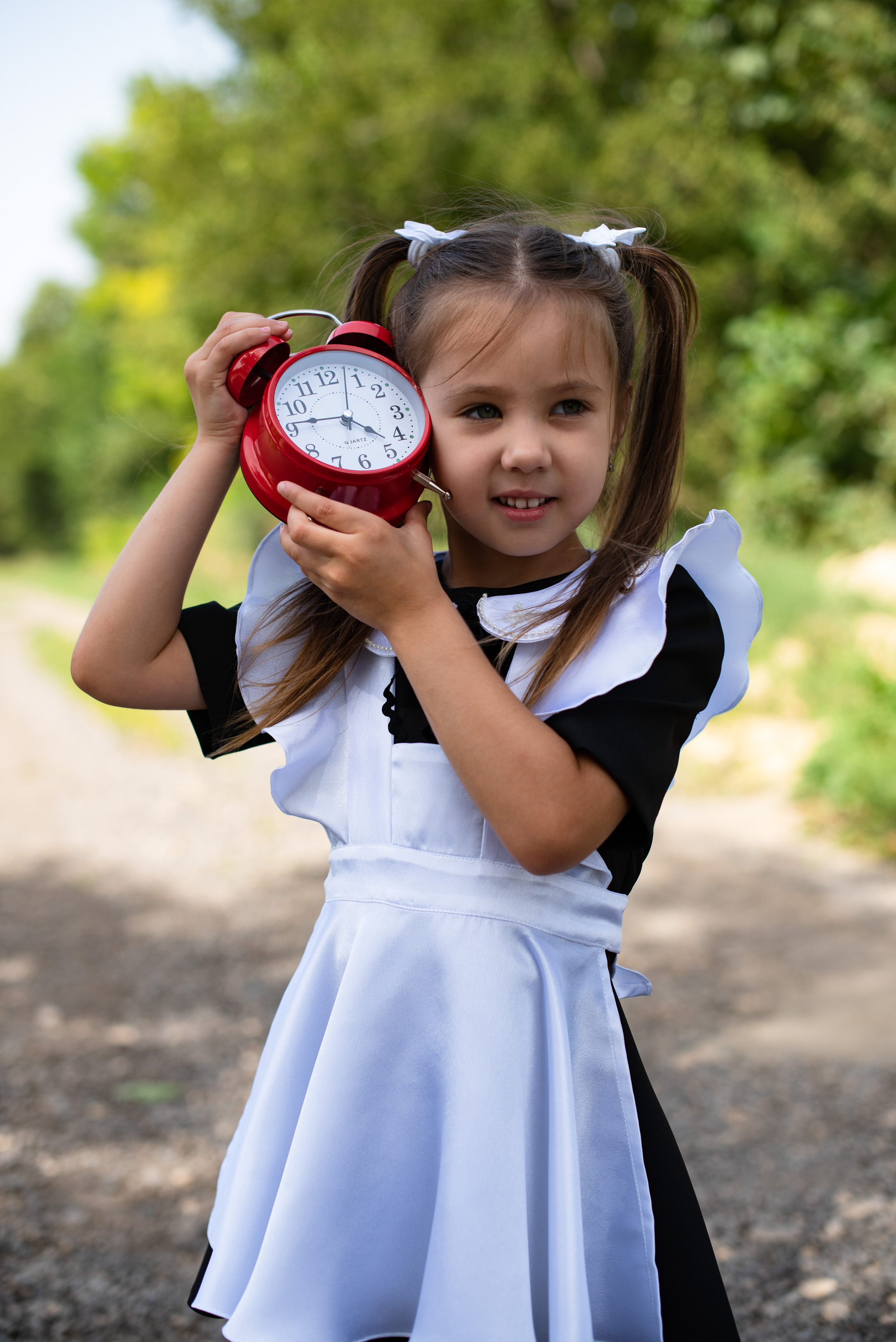 Здравствуй, школа!. Школьный фотограф