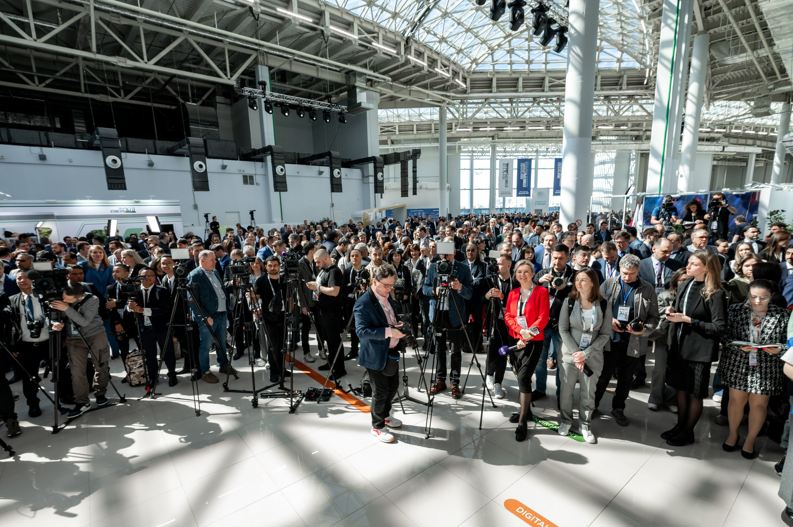 ATOMEXPO 2024. Фотограф Илья Бызов, Свадебный и репортажный фотограф Сочи