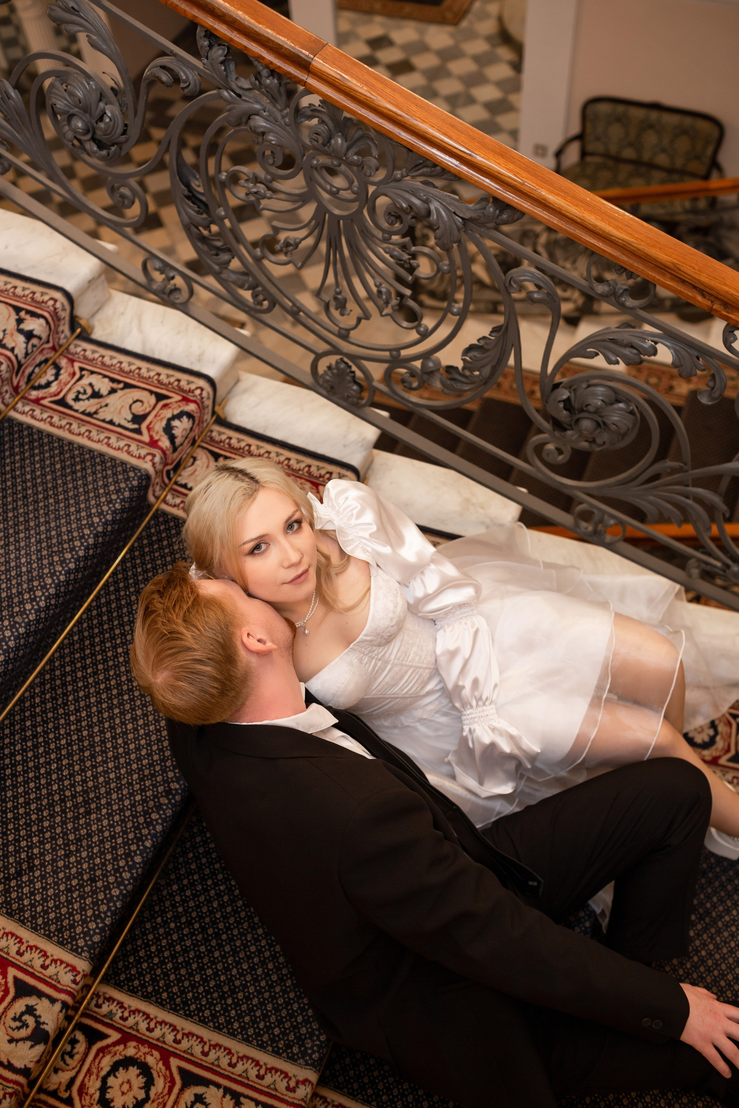 Свадебная фотопрогулка по улицам Петербурга. Свадебный фотограф Кирилл Белый