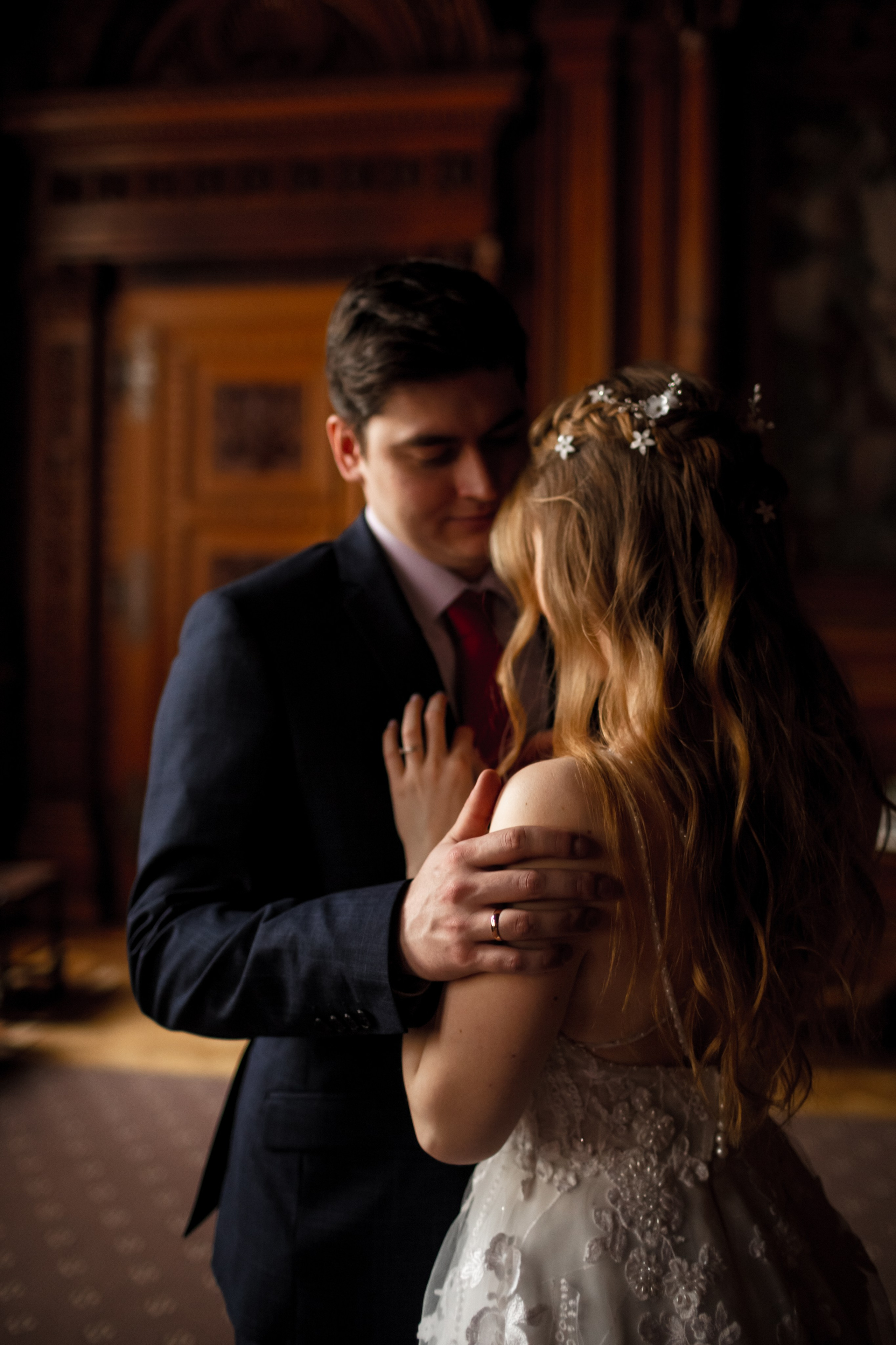 Камерная свадьба в Санкт-Петербурге. Свадебный фотограф Кирилл Белый