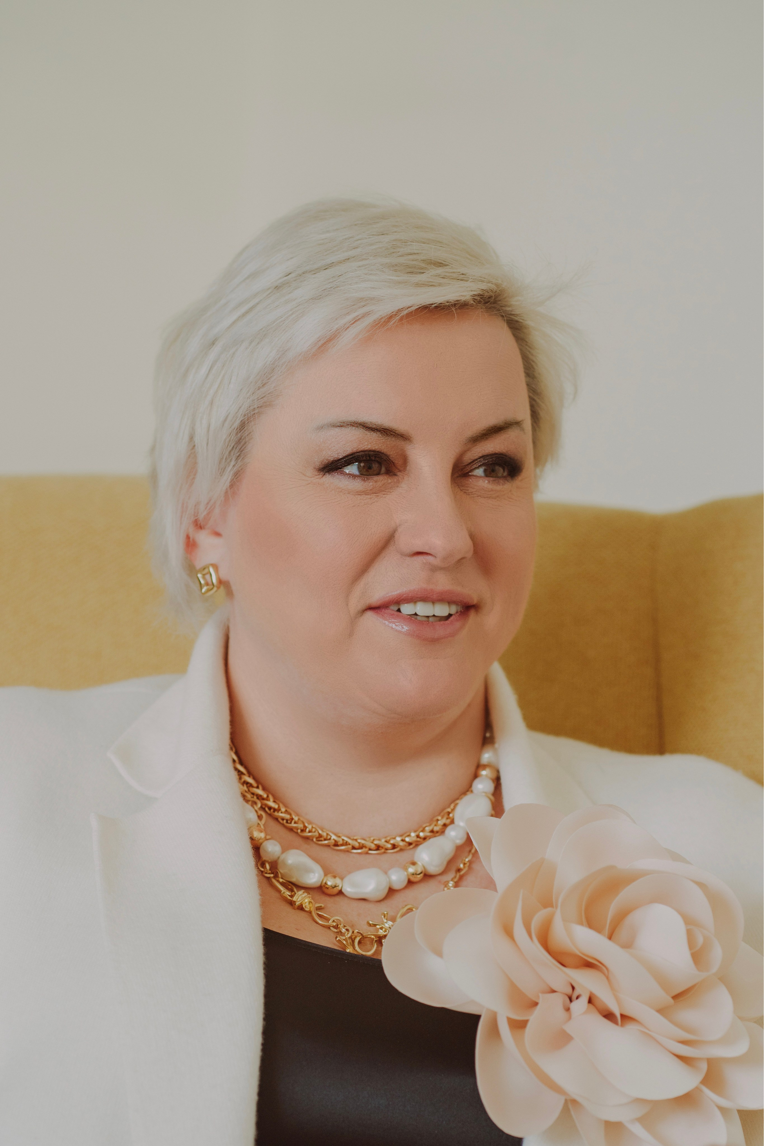 Запись подкаста с экспертом. Творческие фотосессии в Москве. Фотоальбом лидера группы ЯЛО