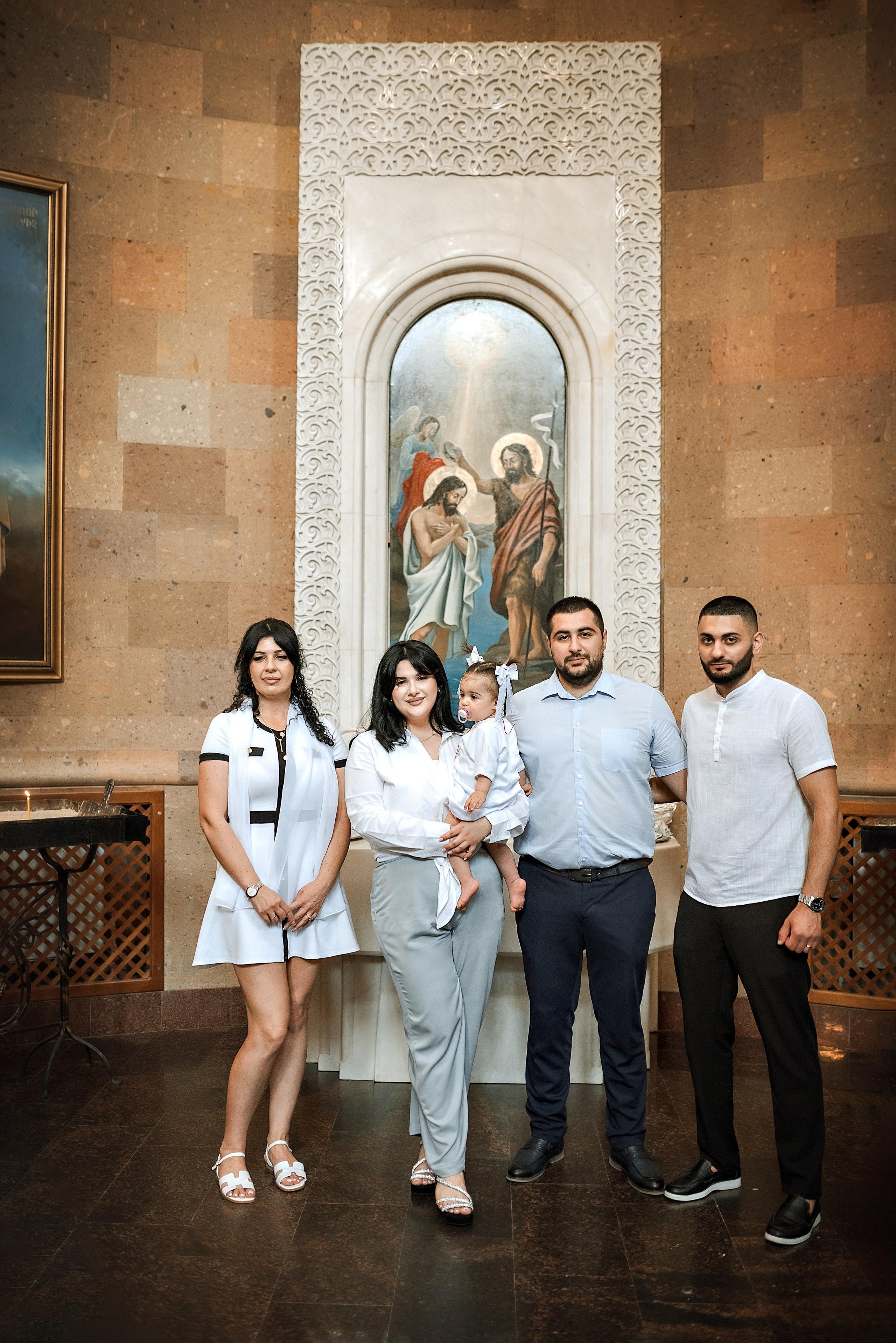 Крещение Миланы в Церкви Сурб-Арутюн. Семейный фотограф в Ростове-на-Дону Татьяна Литвинова