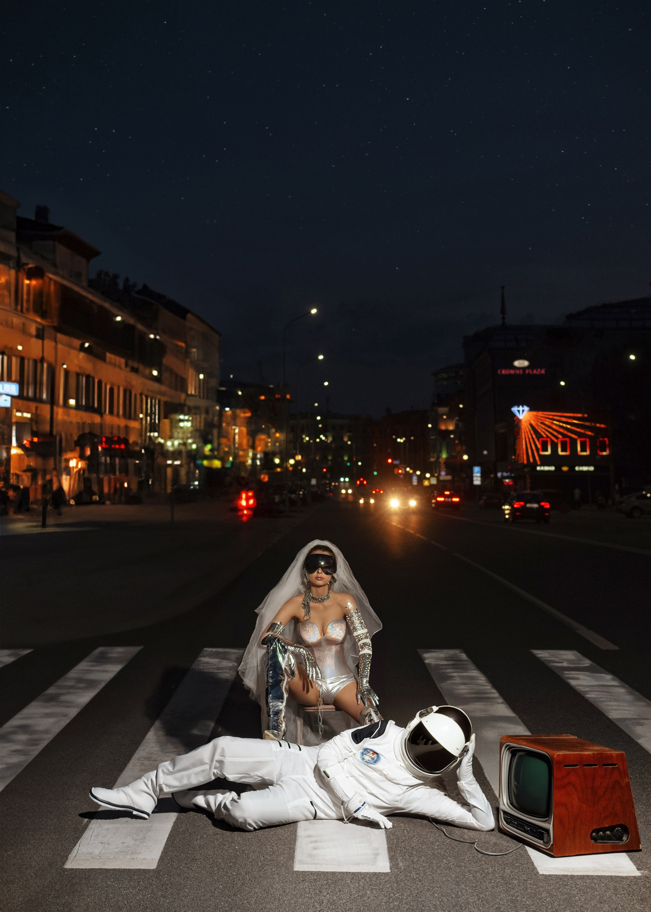 Cosmos. Фотограф Александр Захар. Минск, Москва, Дубай