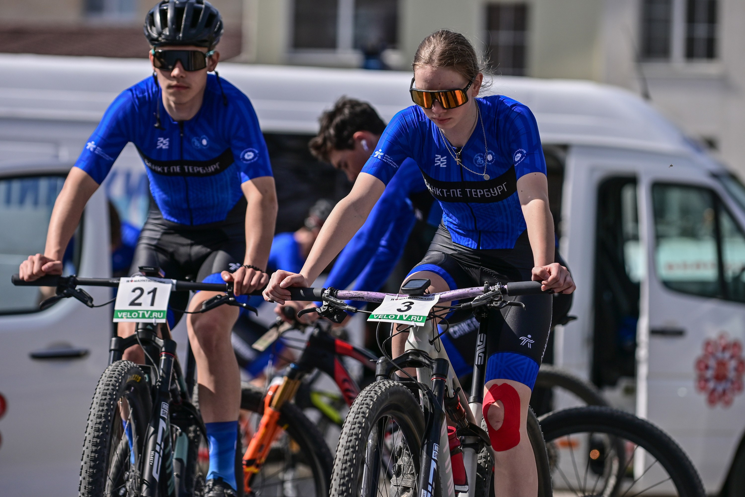 Маунтинбайк, кросс-кантри в Архипо-Осиповке 16 марта 2025. Спортивный фотограф, фотожурналист Павел Ларькин