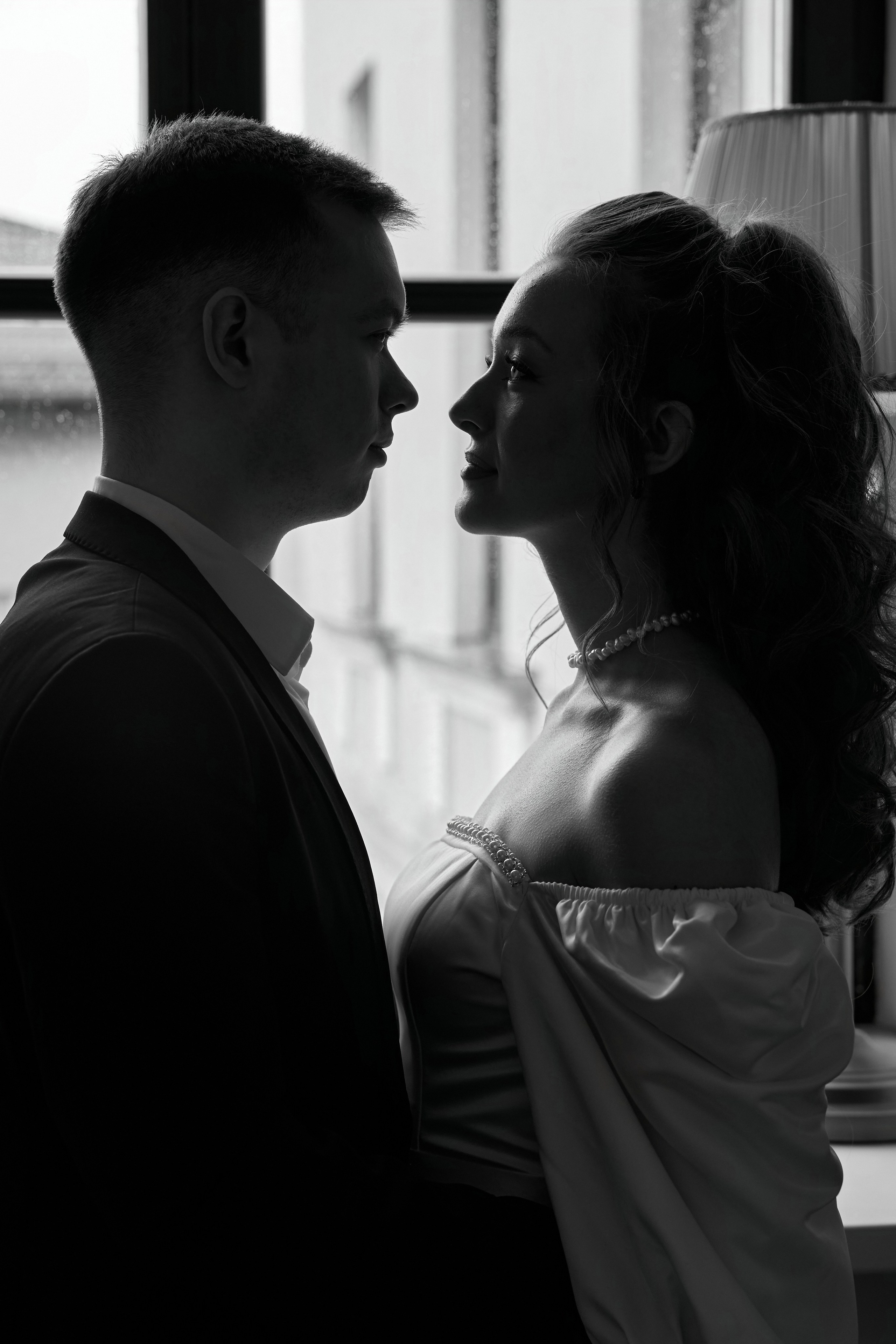 Свадебная фотосессия в гостинице и в студии