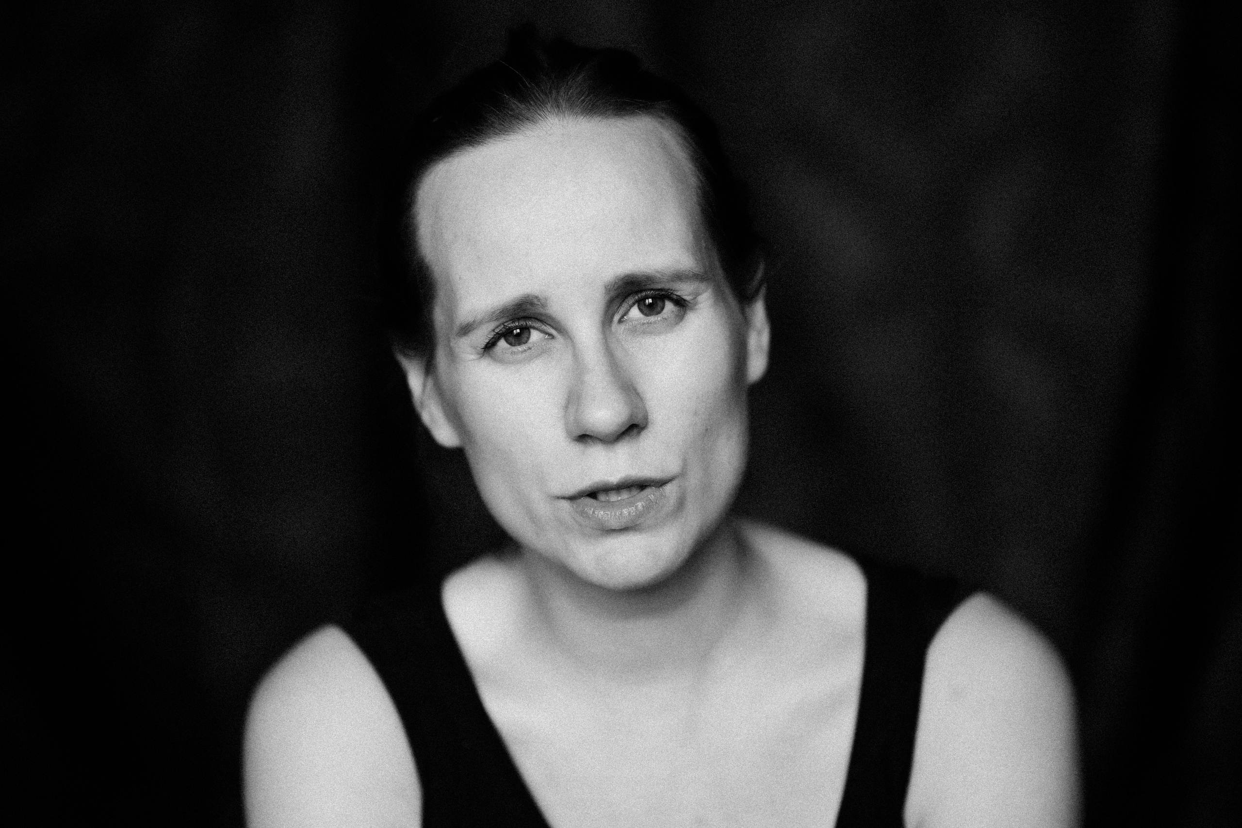 Ч/б Лиза. Фотограф в Санкт-Петербурге Маргарита Мирошниченко