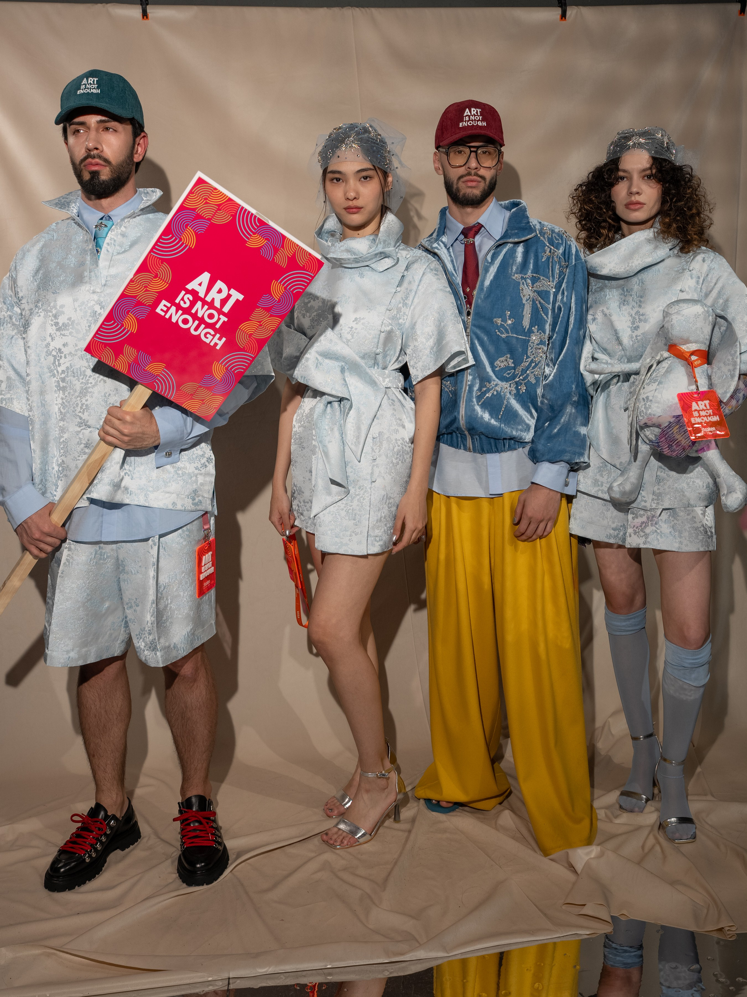 Visa Fashion week Almaty Backstage Day 3. Сайт Алматинского НЮ АРТ, будуар и фэшн фотографа Дениса Карпенко