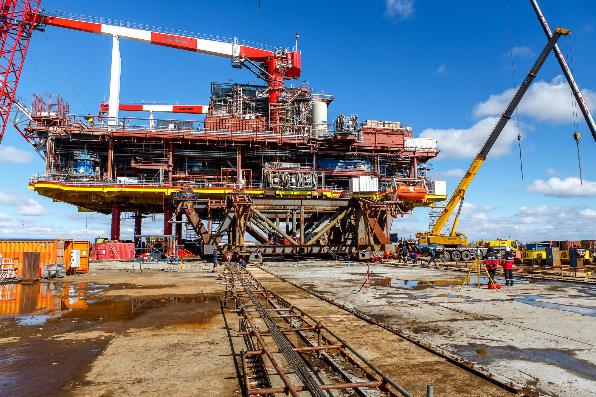 Mammoet подъем верхнего строения. Фотограф в Астрахани