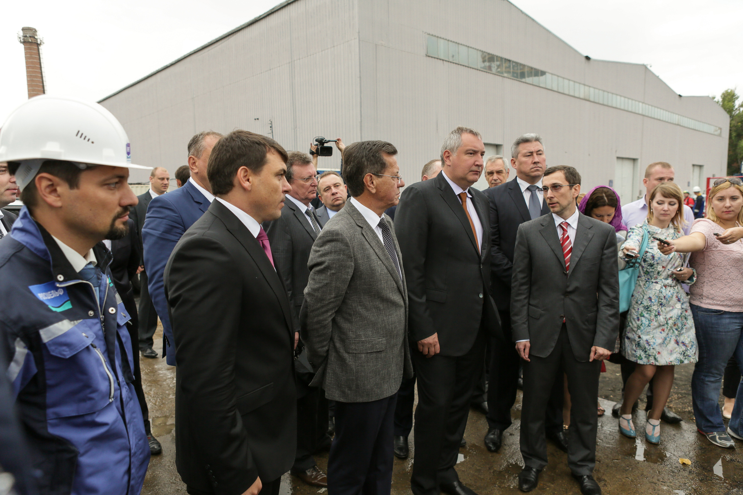 Визит Д.Рогозина на АСПО. Фотограф в Астрахани