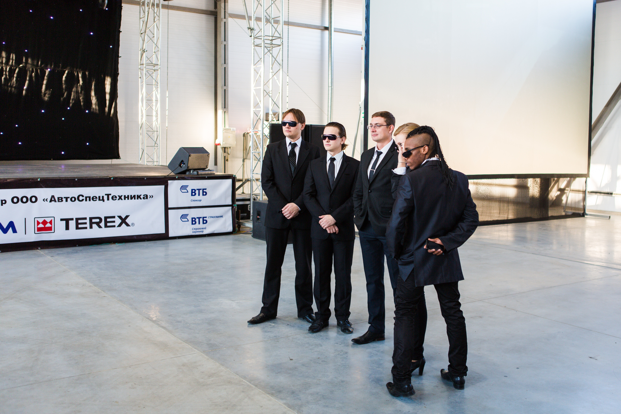 Открытие салона продаж и сервиса "Автоспецтехника". Фотограф в Астрахани