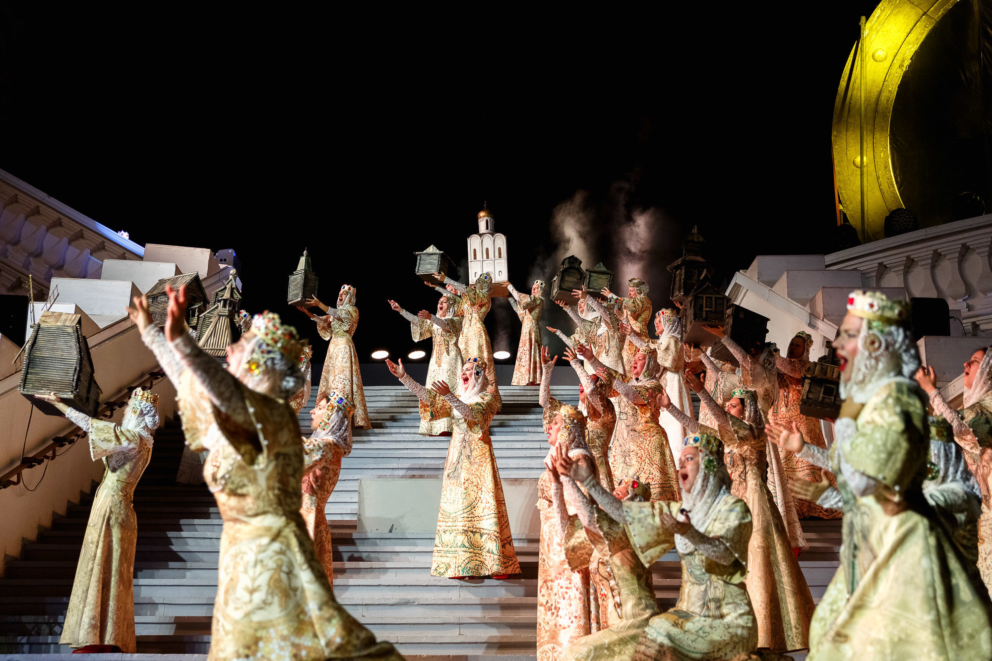 Сказание о полку Игореве. Фотограф в Астрахани