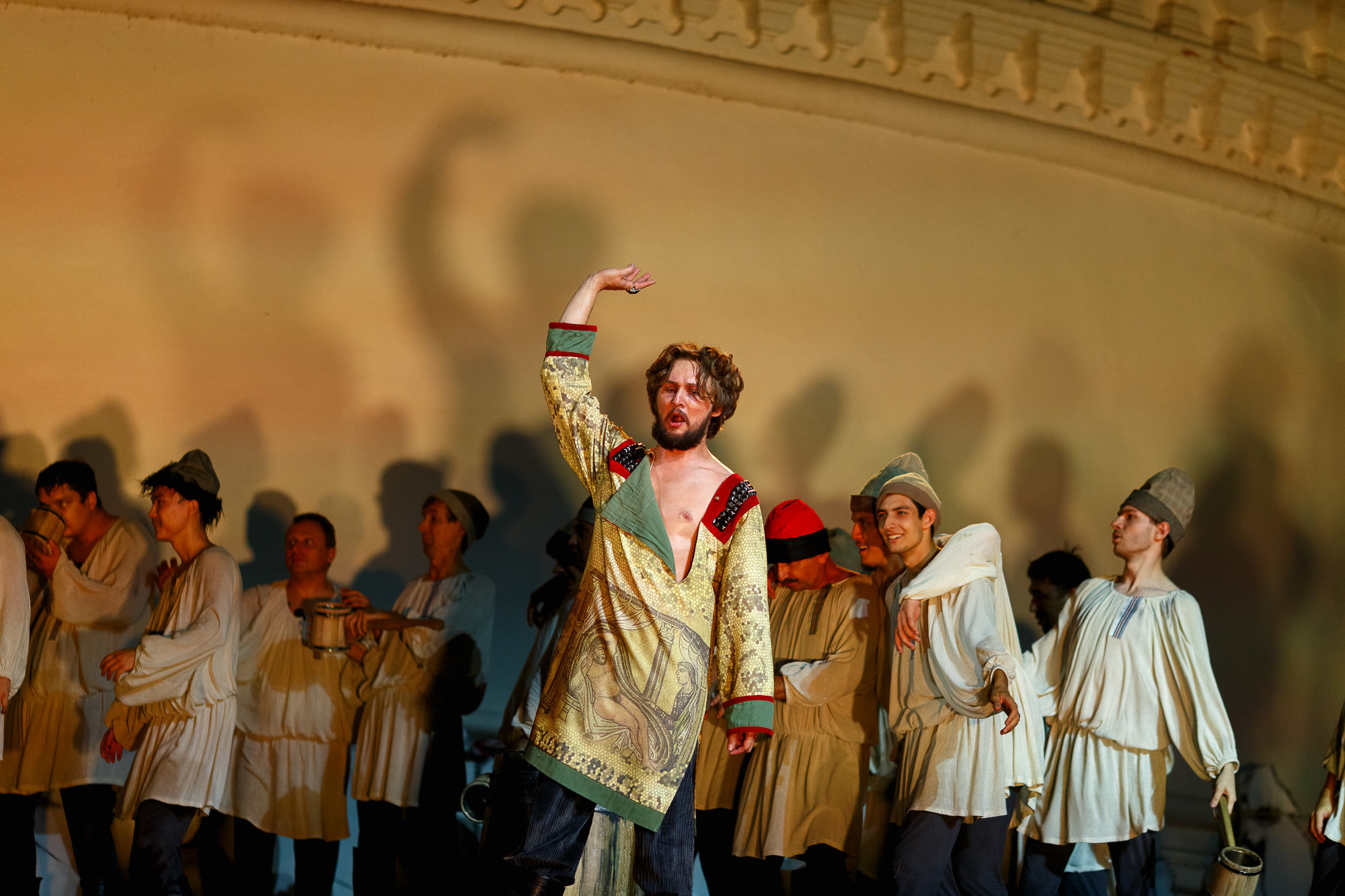 Сказание о полку Игореве. Фотограф в Астрахани