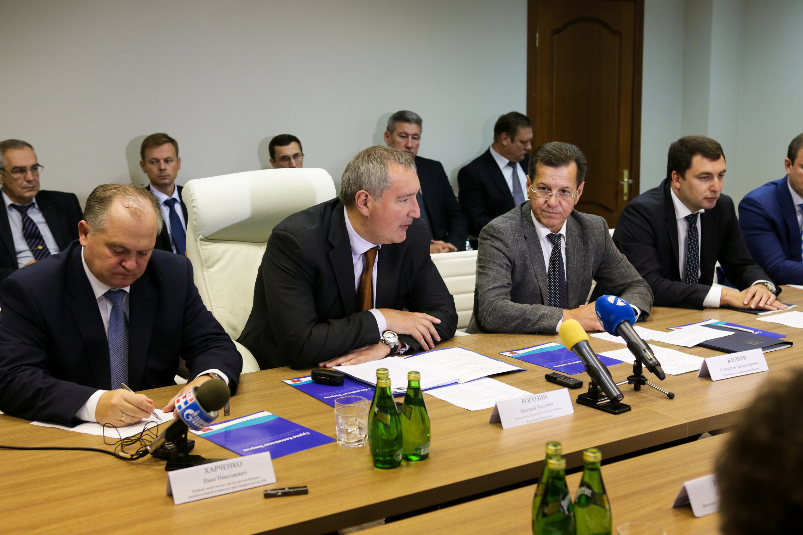 Визит Д.Рогозина на АСПО. Фотограф в Астрахани