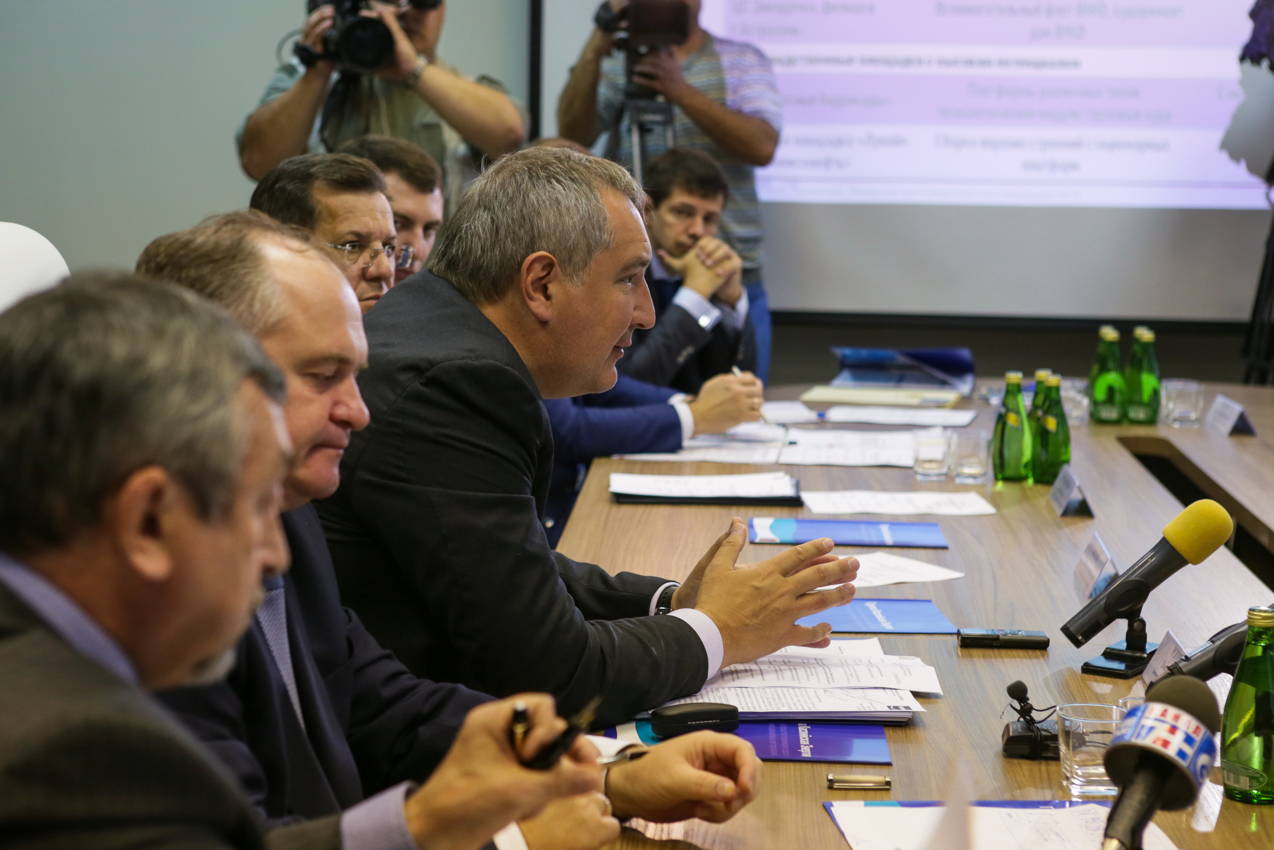 Визит Д.Рогозина на АСПО. Фотограф в Астрахани