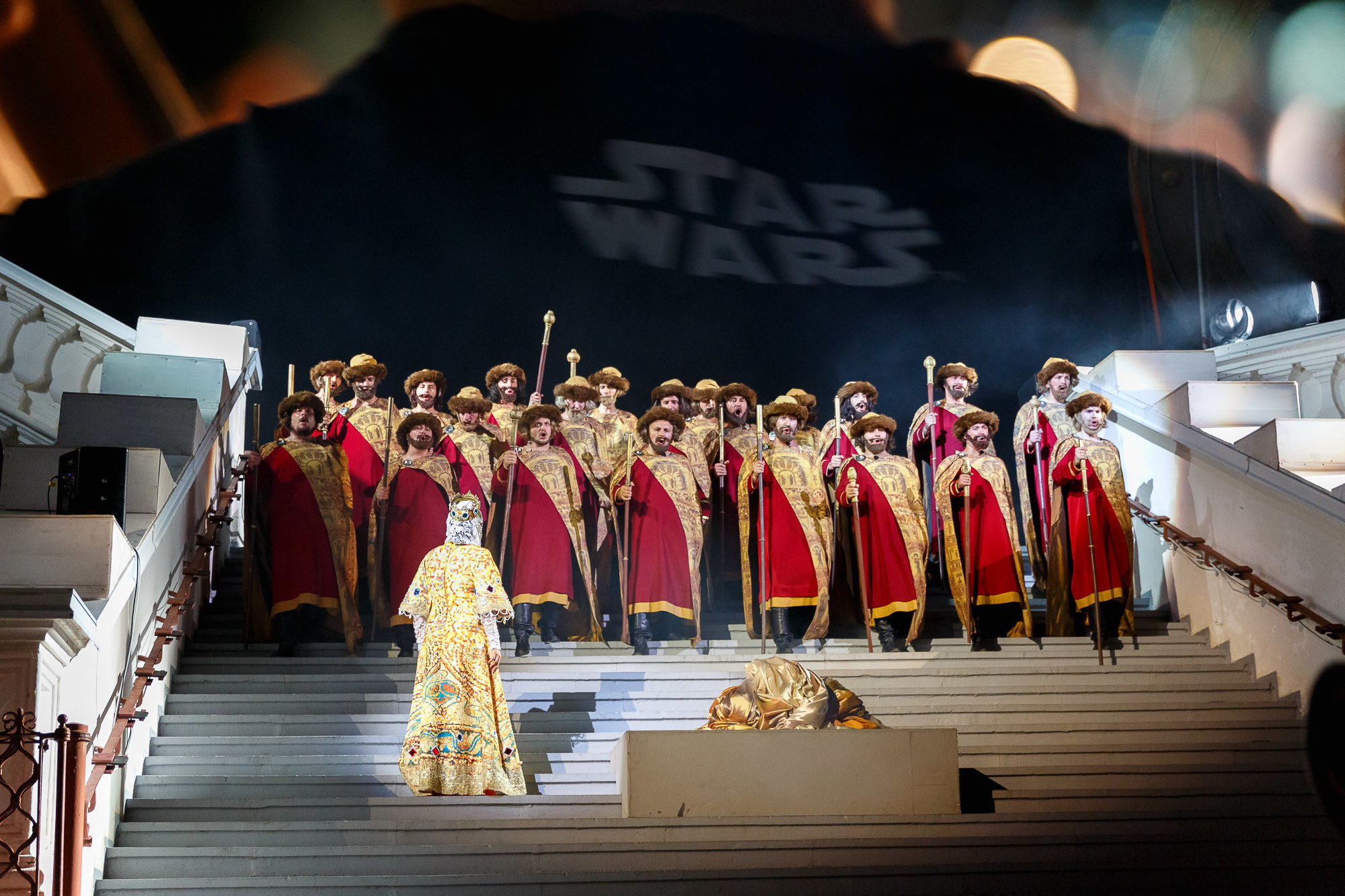 Сказание о полку Игореве. Фотограф в Астрахани