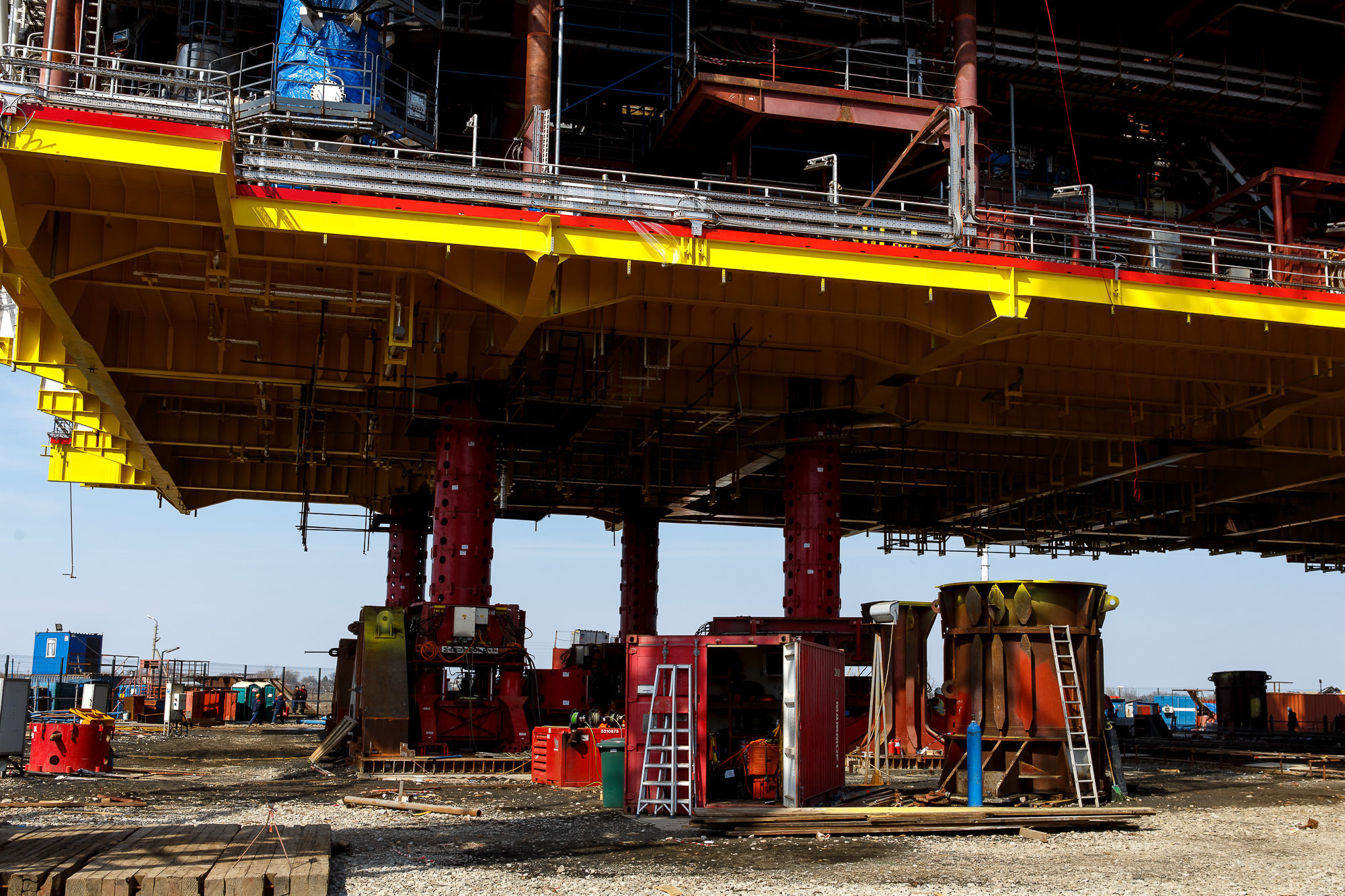 Mammoet подъем верхнего строения. Фотограф в Астрахани