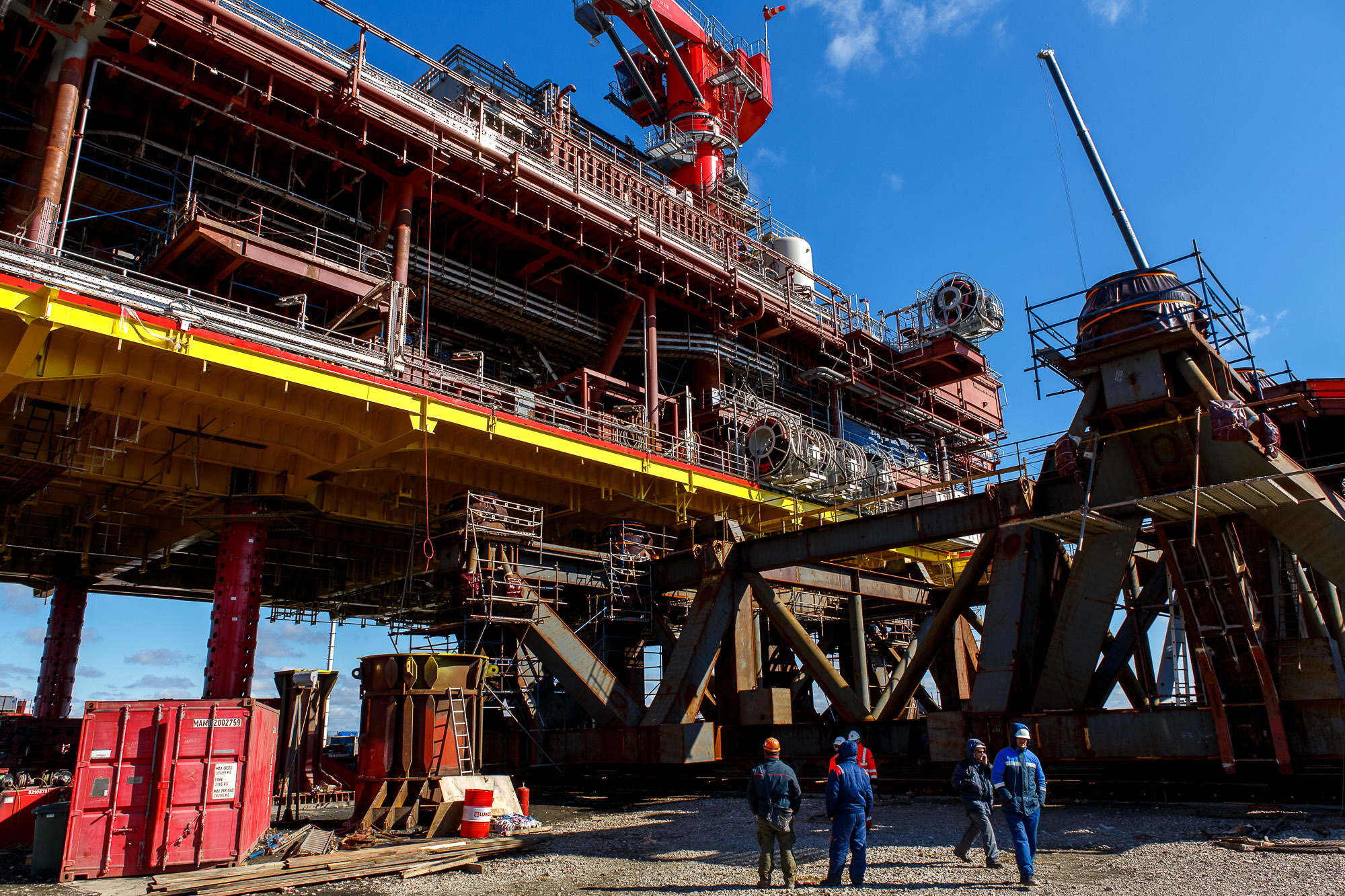 Mammoet подъем верхнего строения. Фотограф в Астрахани