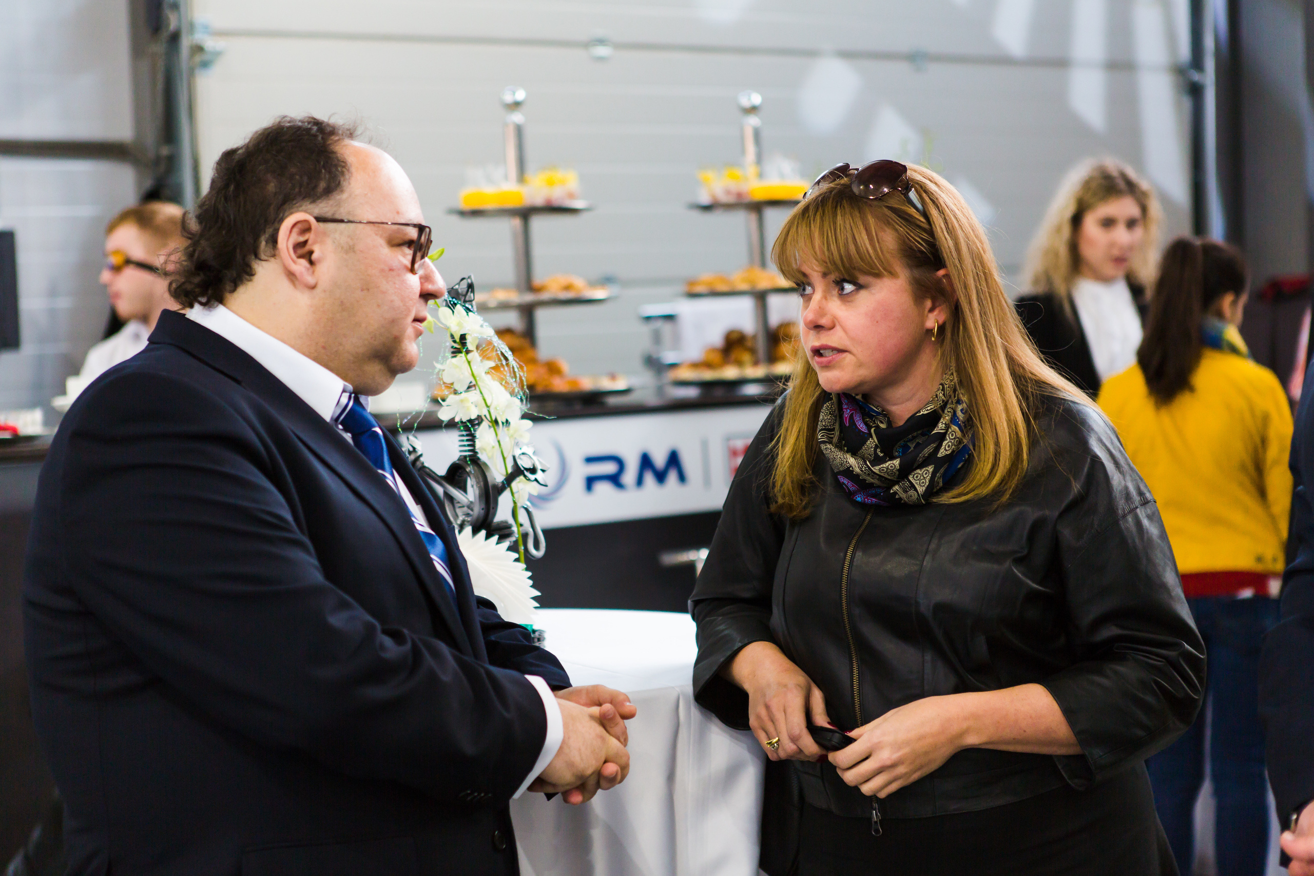 Открытие салона продаж и сервиса "Автоспецтехника". Фотограф в Астрахани