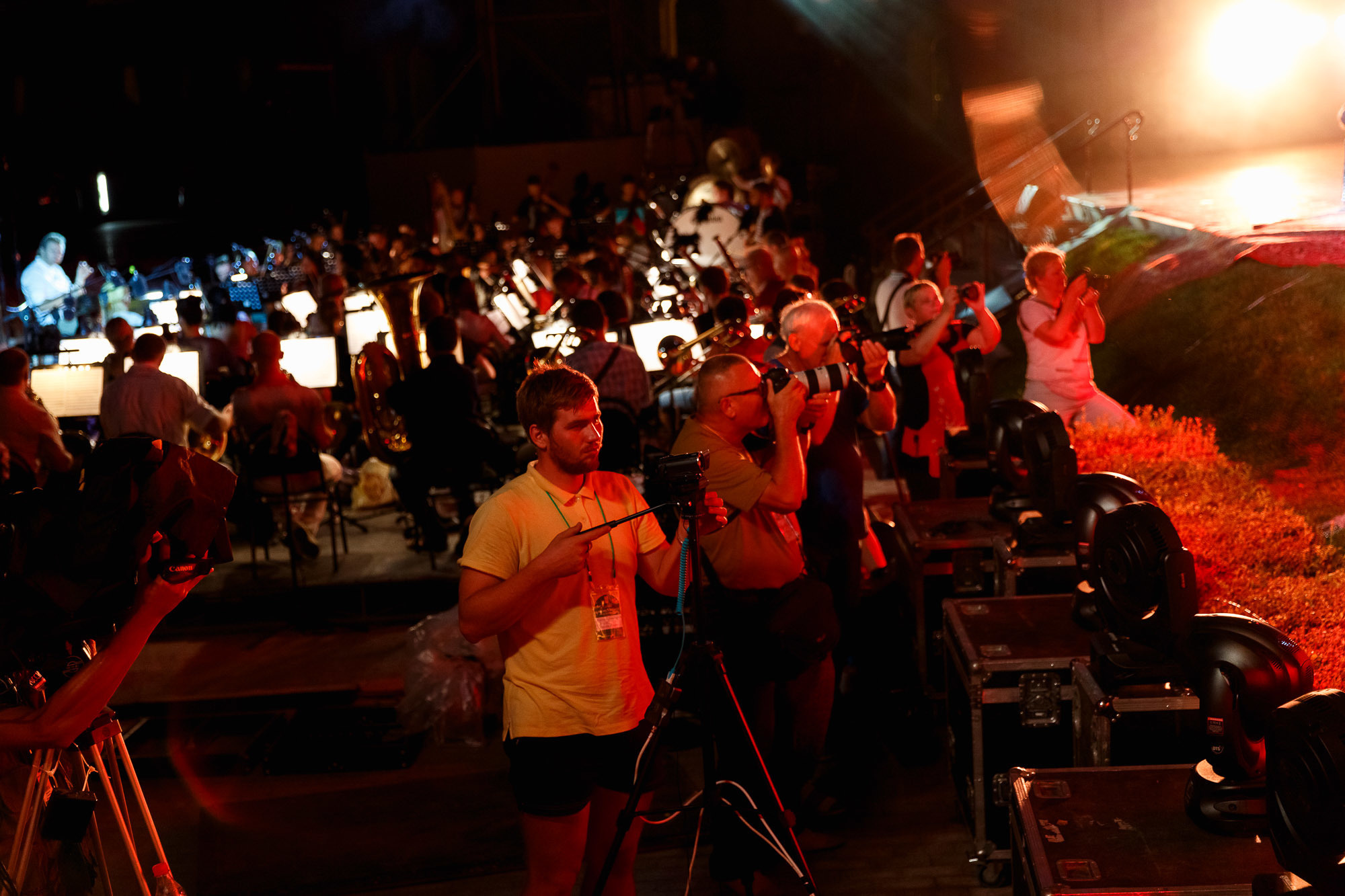 Сказание о полку Игореве. Фотограф в Астрахани