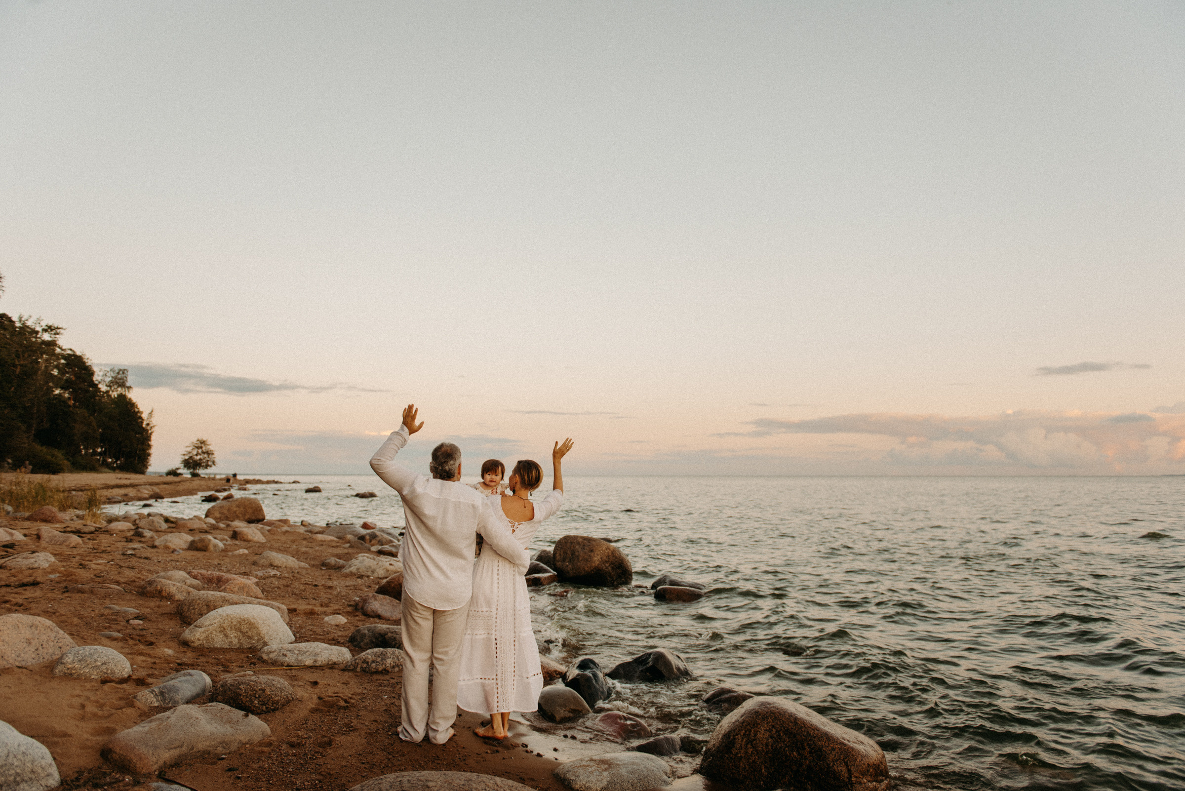 семейная фотосессия на финском заливе, семейная фотопрогулка на заливе, семейная фотосъёмка