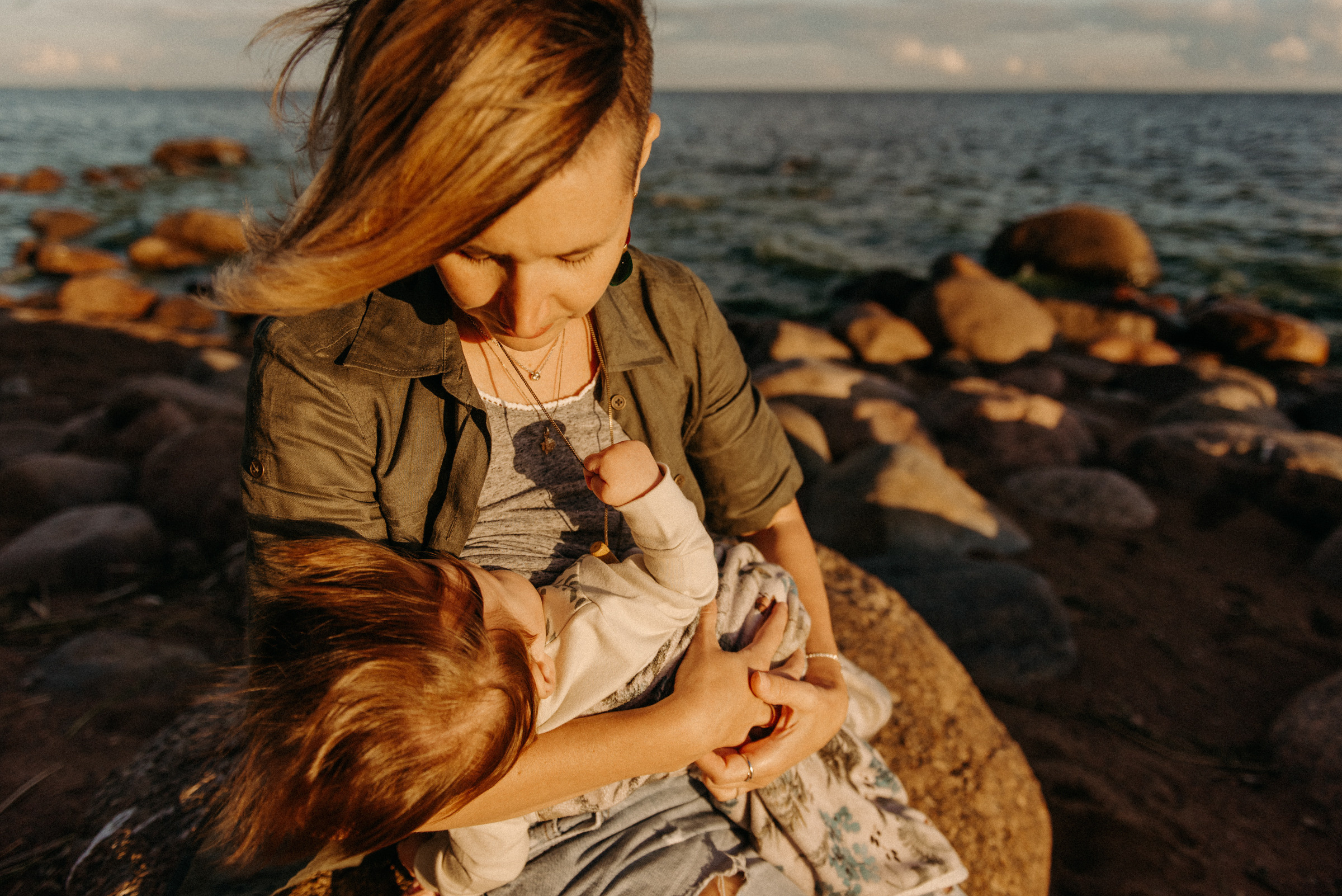 семейная фотосессия на финском заливе, семейная фотопрогулка на заливе, семейная фотосъёмка