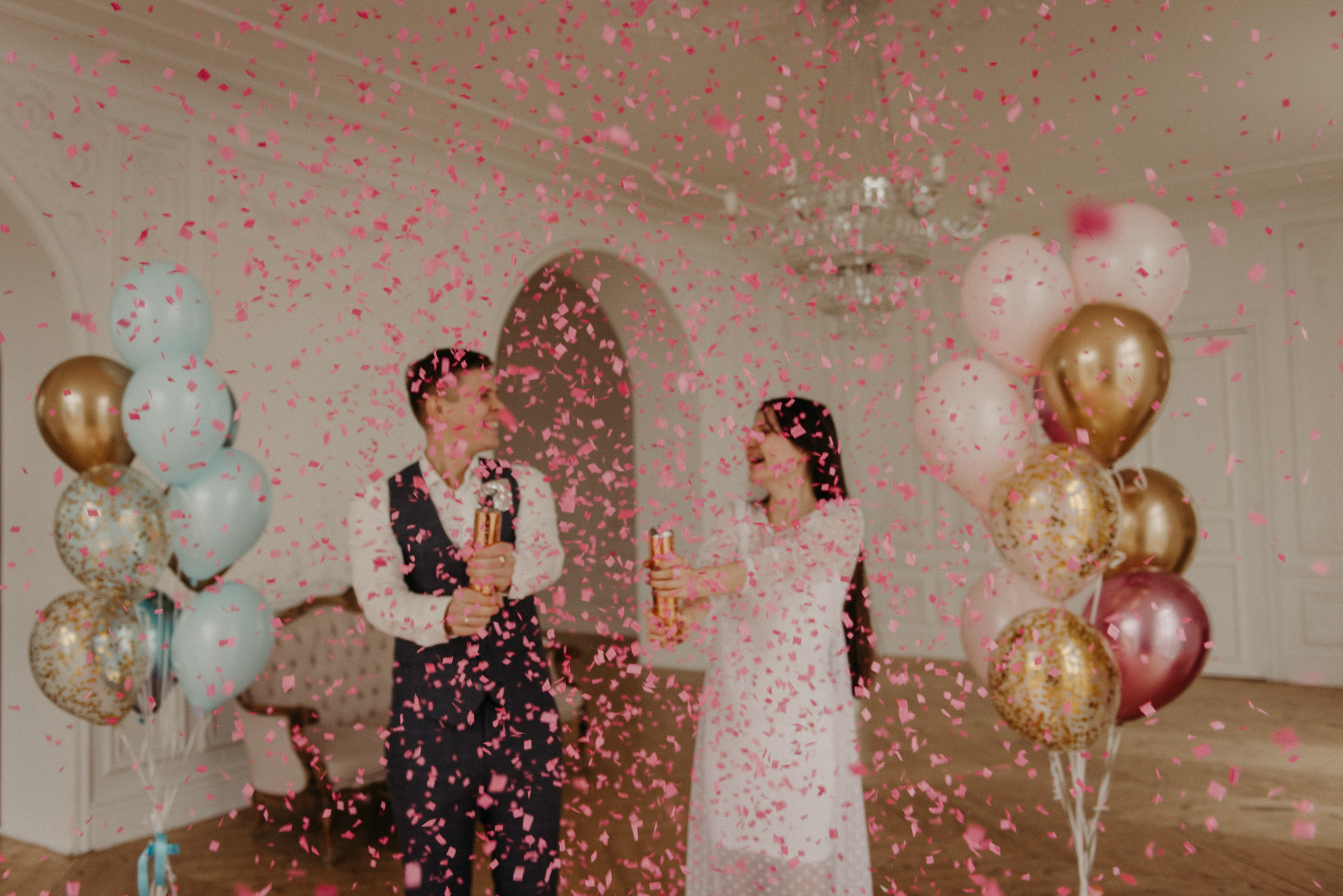 фотосессия в ожидании чуда в фотостудии, фотосъёмка беременности