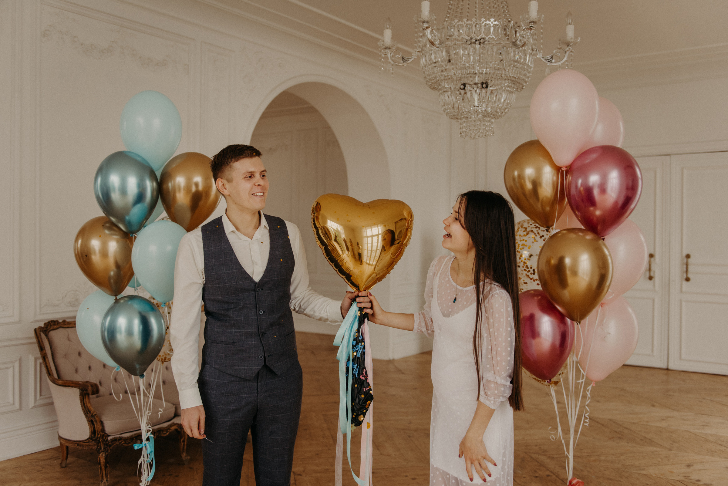 фотосессия в ожидании чуда в фотостудии, фотосъёмка беременности