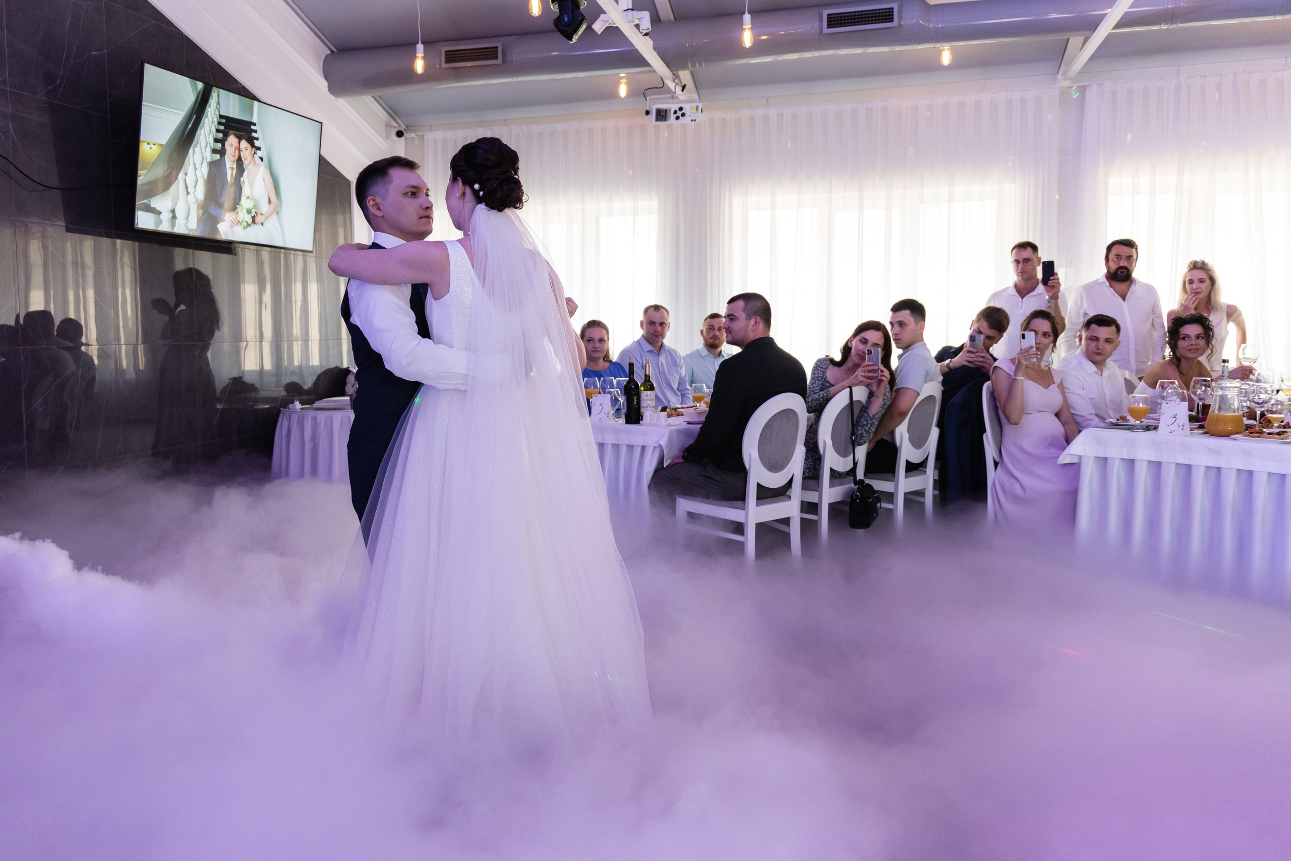 Алёна и Денис (полный день). Фотограф в Барнауле Юлия Садвокасова