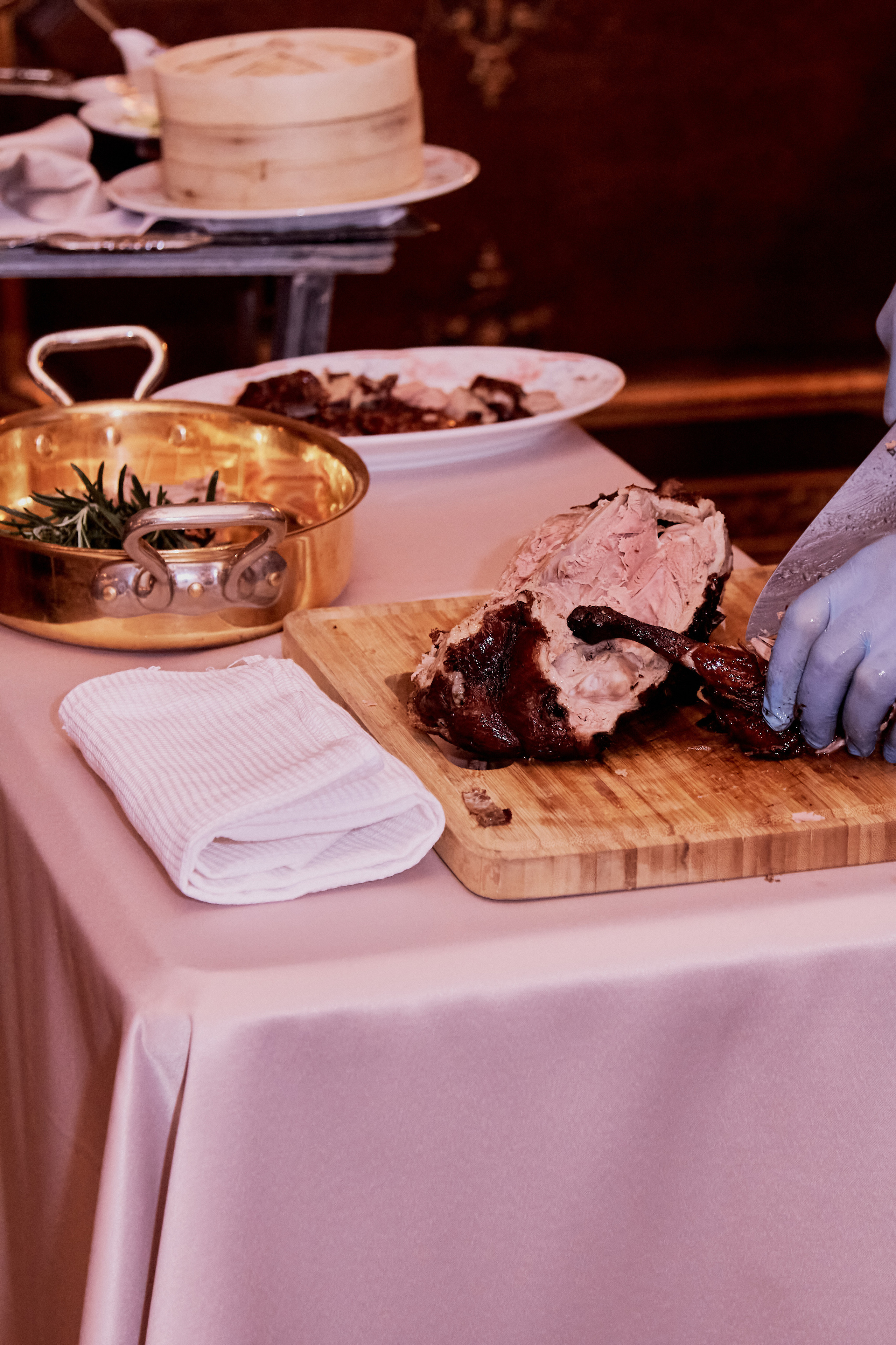 Григорий и Анастсия. Вечер в Турандоте. Репортаж. Фотограф лавстори Москва/МО Приятелева Ангелина