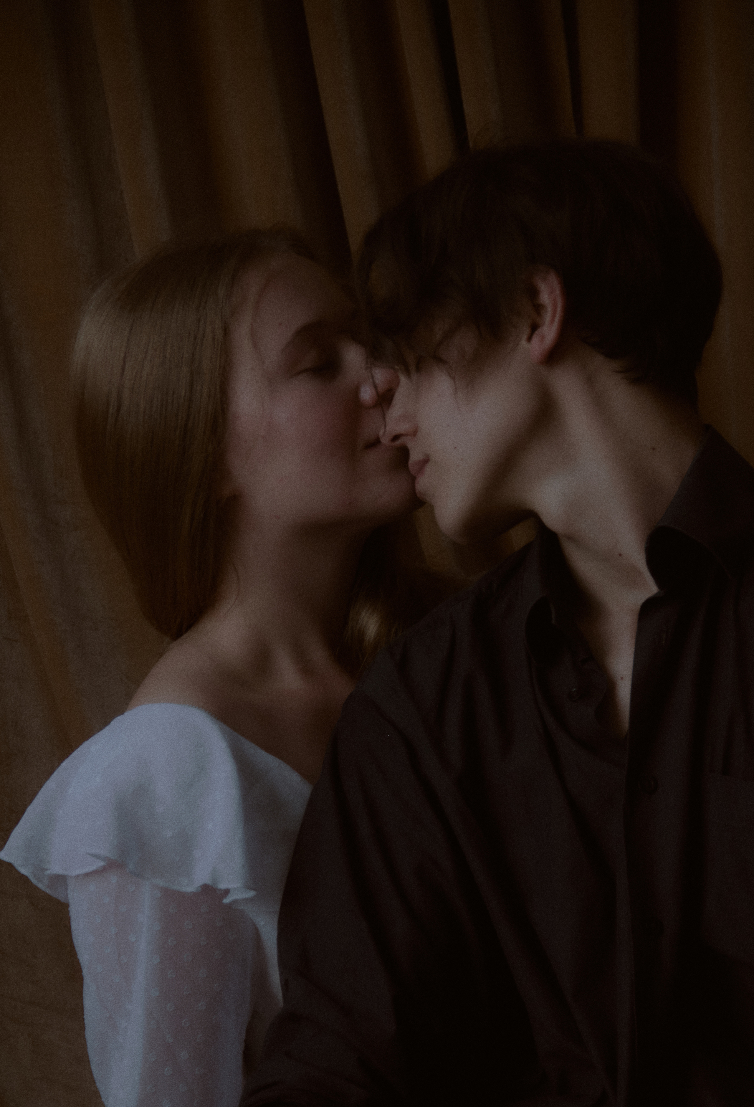 Ангел и демон. Фотограф лавстори Москва/МО Приятелева Ангелина