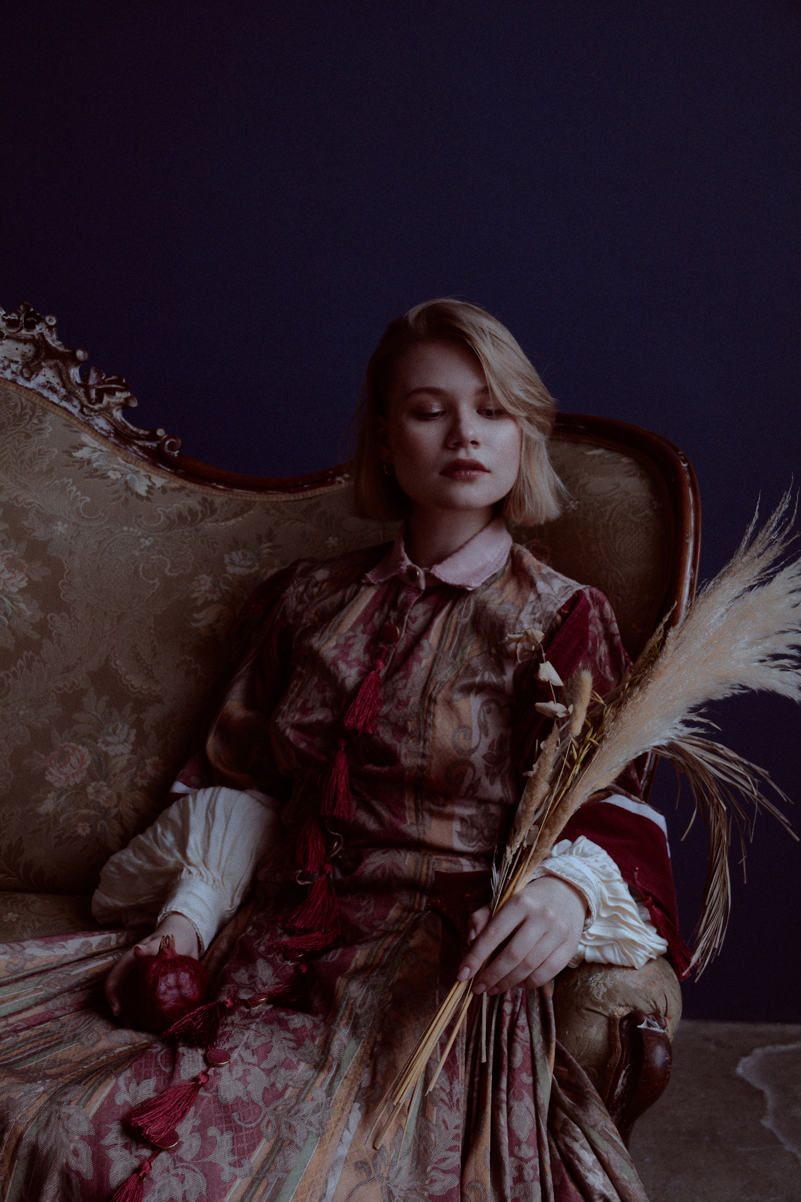 Императрица. Проект по Таро. Фотограф лавстори Москва/МО Приятелева Ангелина