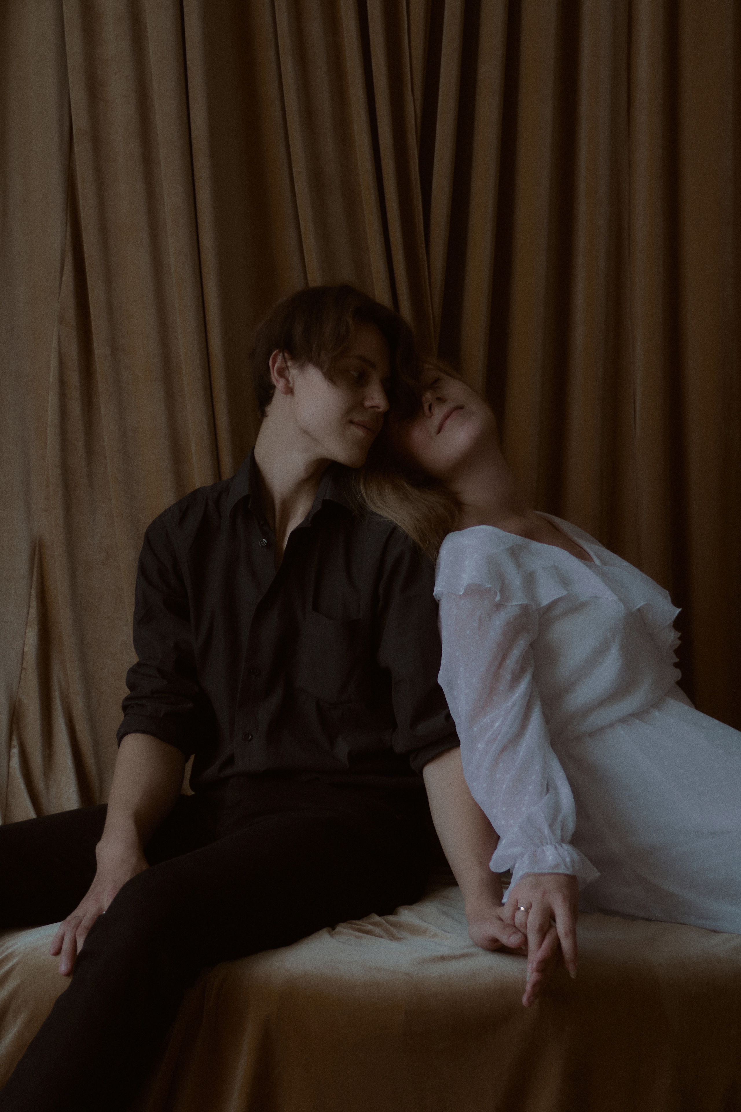 Ангел и демон. Фотограф лавстори Москва/МО Приятелева Ангелина