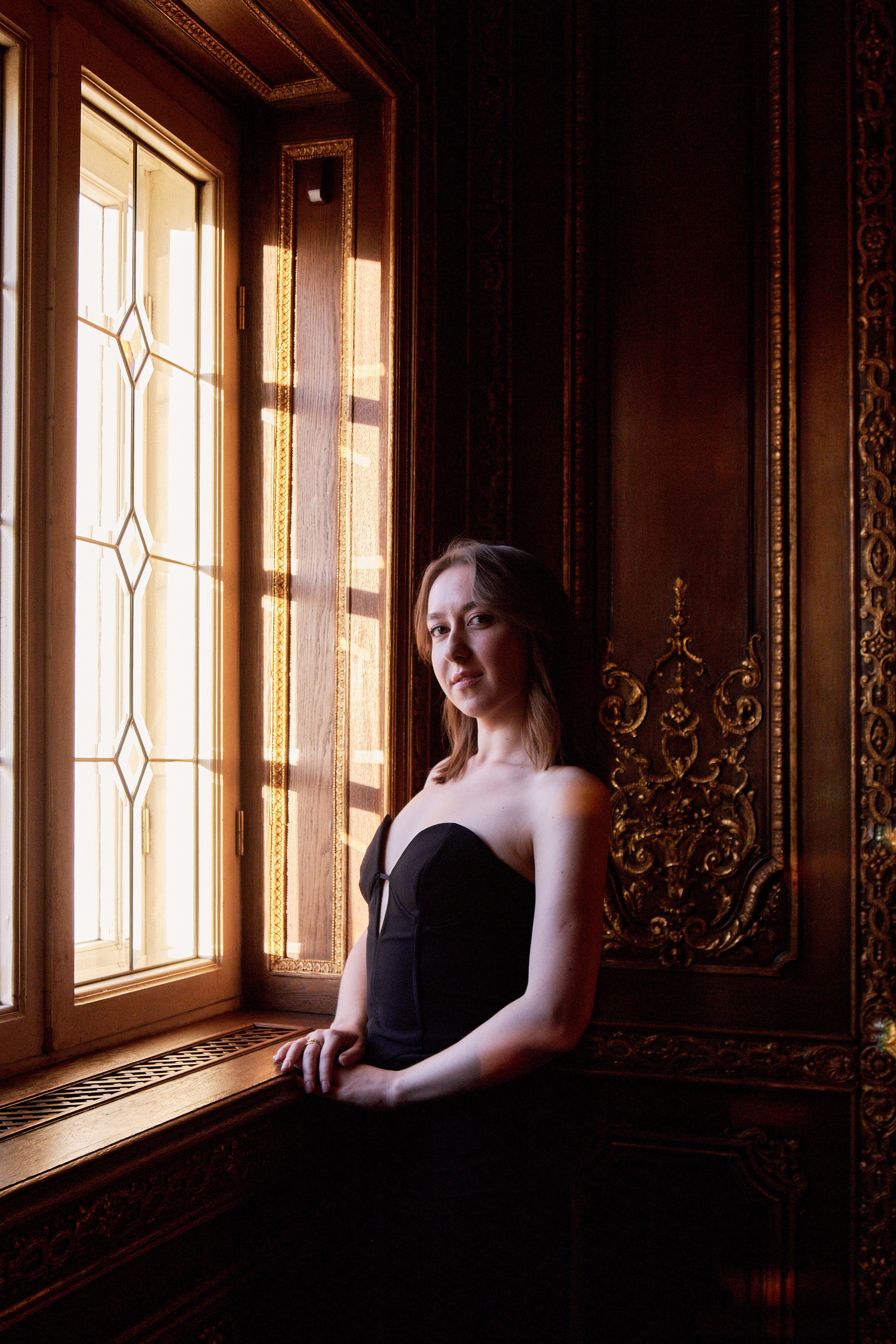 Григорий и Анастсия. Вечер в Турандоте. Репортаж. Фотограф лавстори Москва/МО Приятелева Ангелина