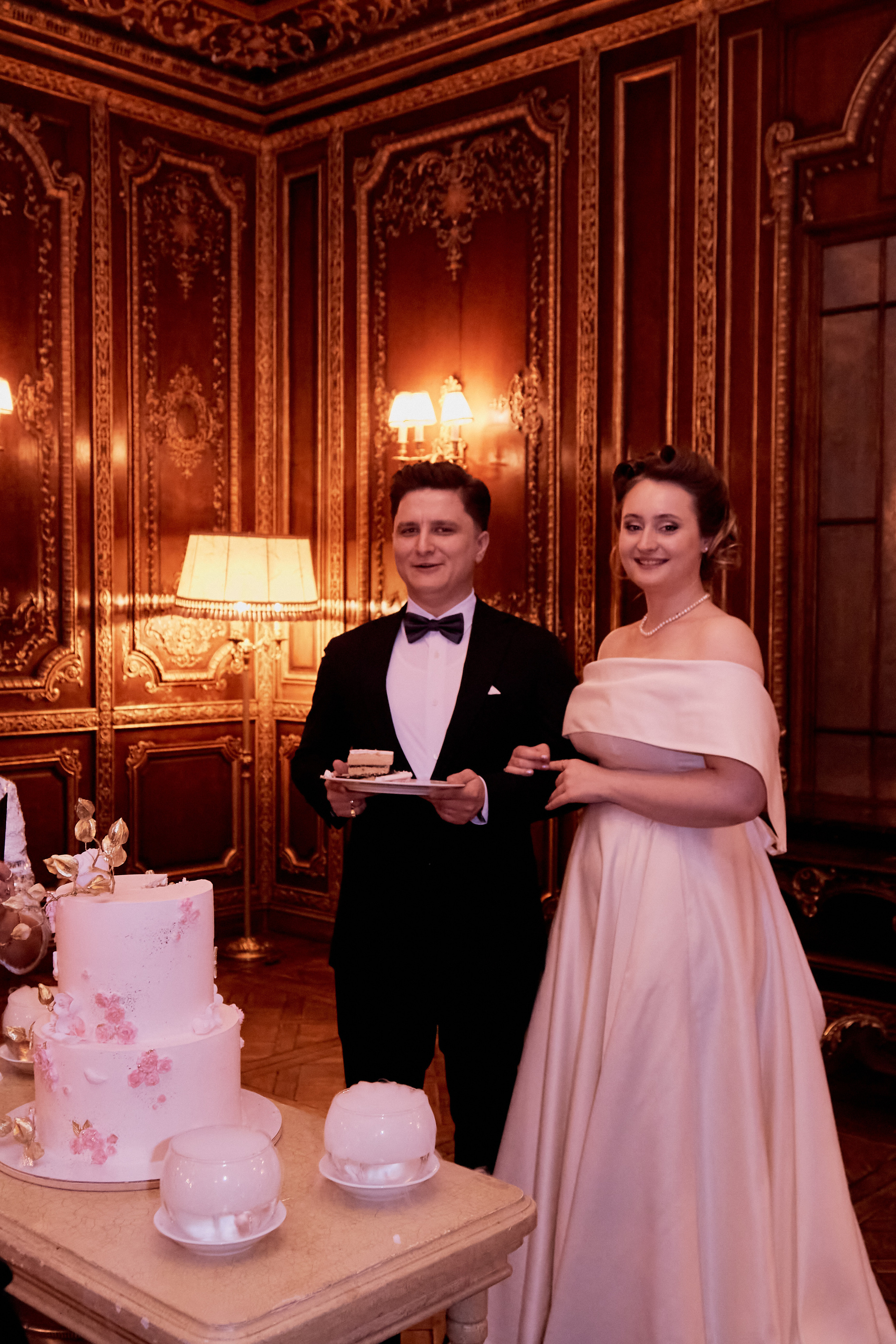 Григорий и Анастсия. Вечер в Турандоте. Репортаж. Фотограф лавстори Москва/МО Приятелева Ангелина