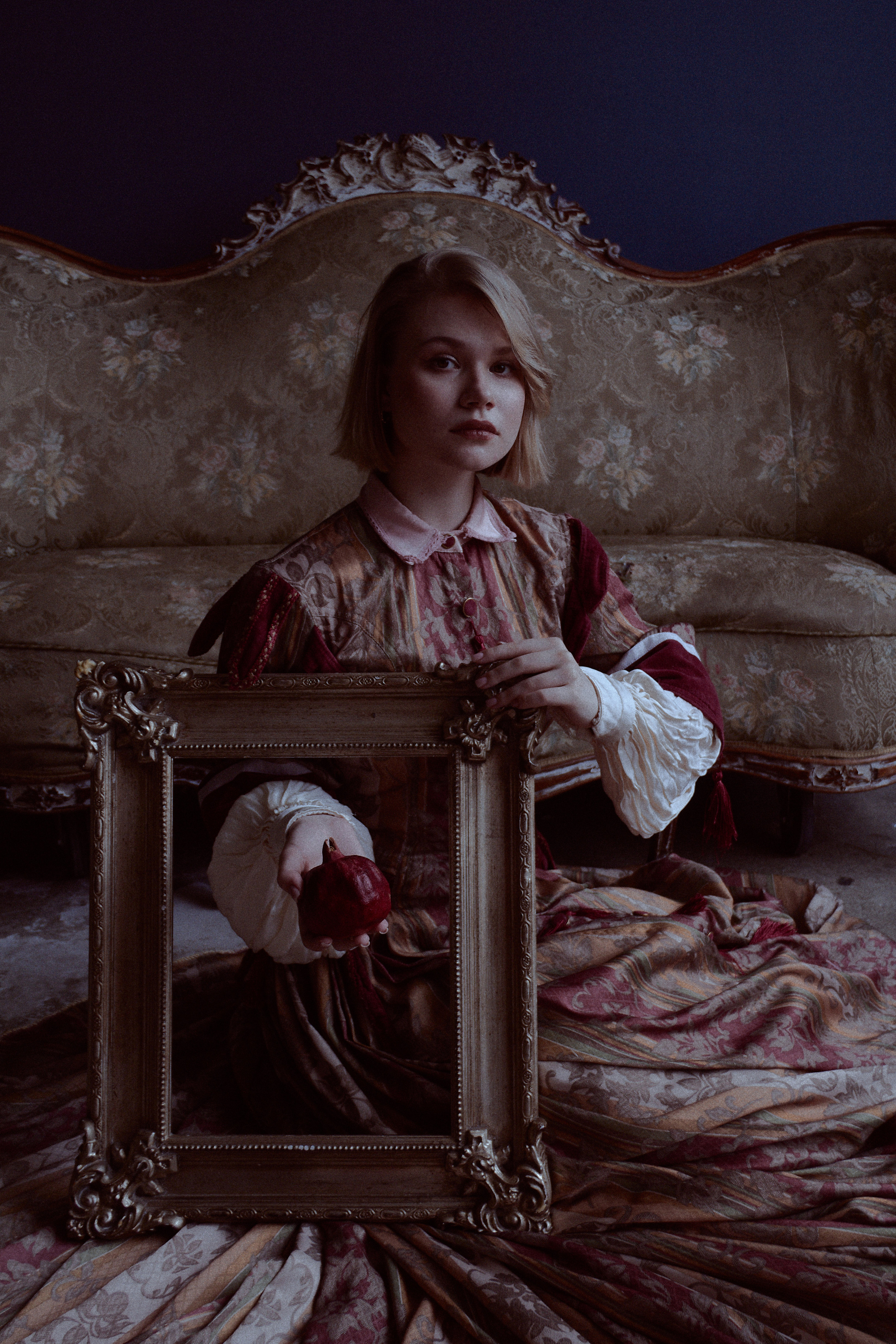 Императрица. Проект по Таро. Фотограф лавстори Москва/МО Приятелева Ангелина