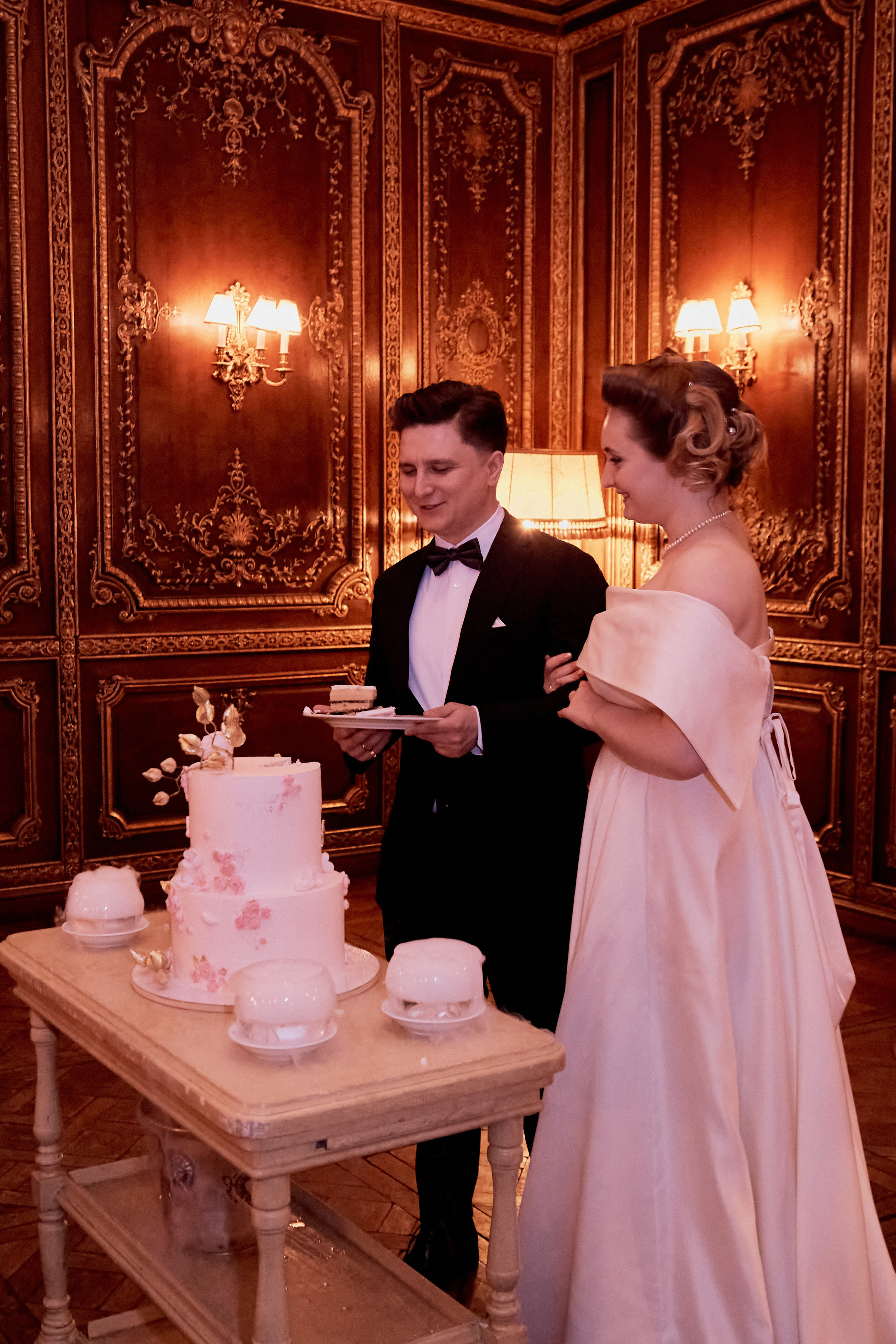 Григорий и Анастсия. Вечер в Турандоте. Репортаж. Фотограф лавстори Москва/МО Приятелева Ангелина