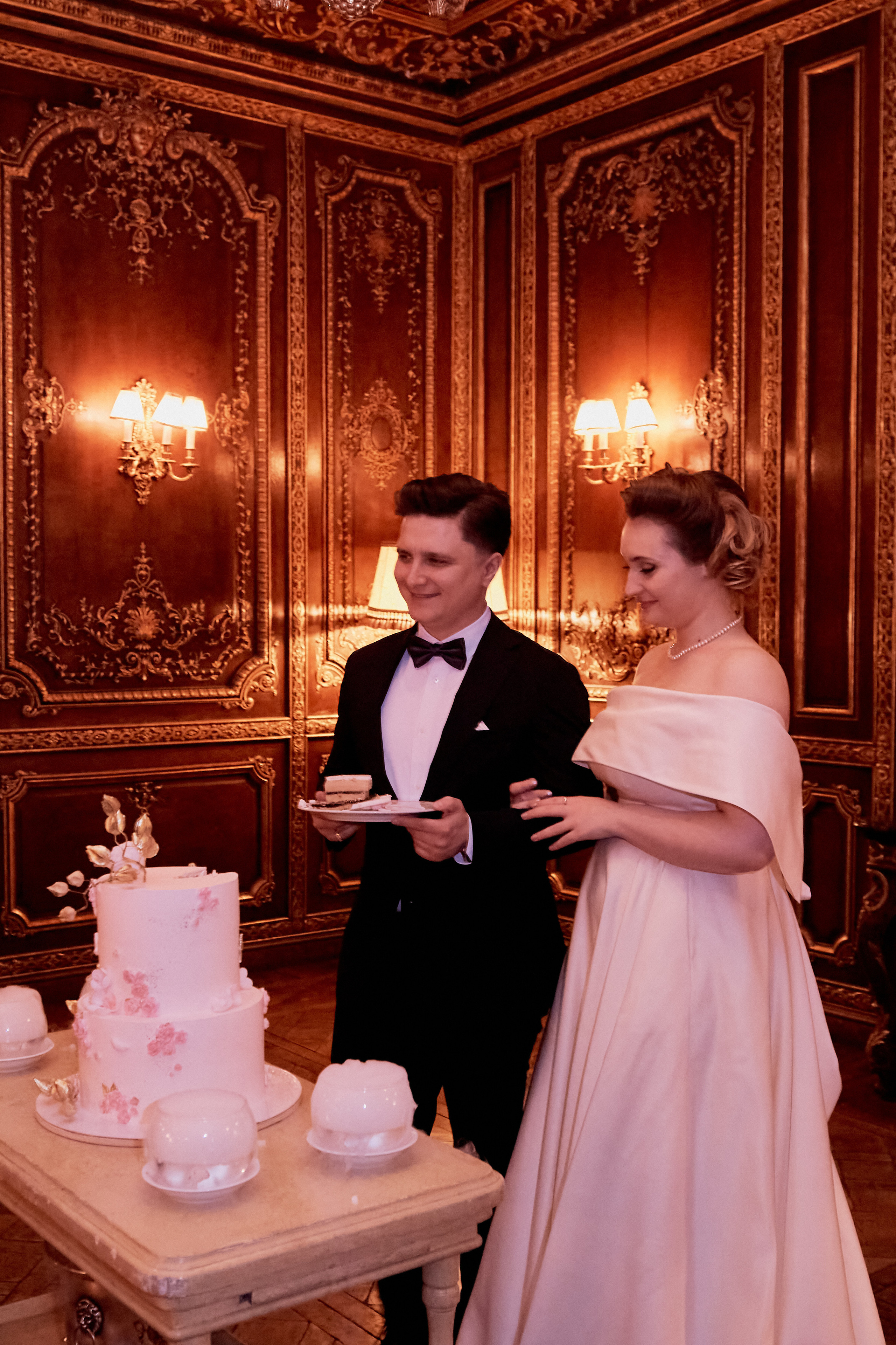 Григорий и Анастсия. Вечер в Турандоте. Репортаж. Фотограф лавстори Москва/МО Приятелева Ангелина