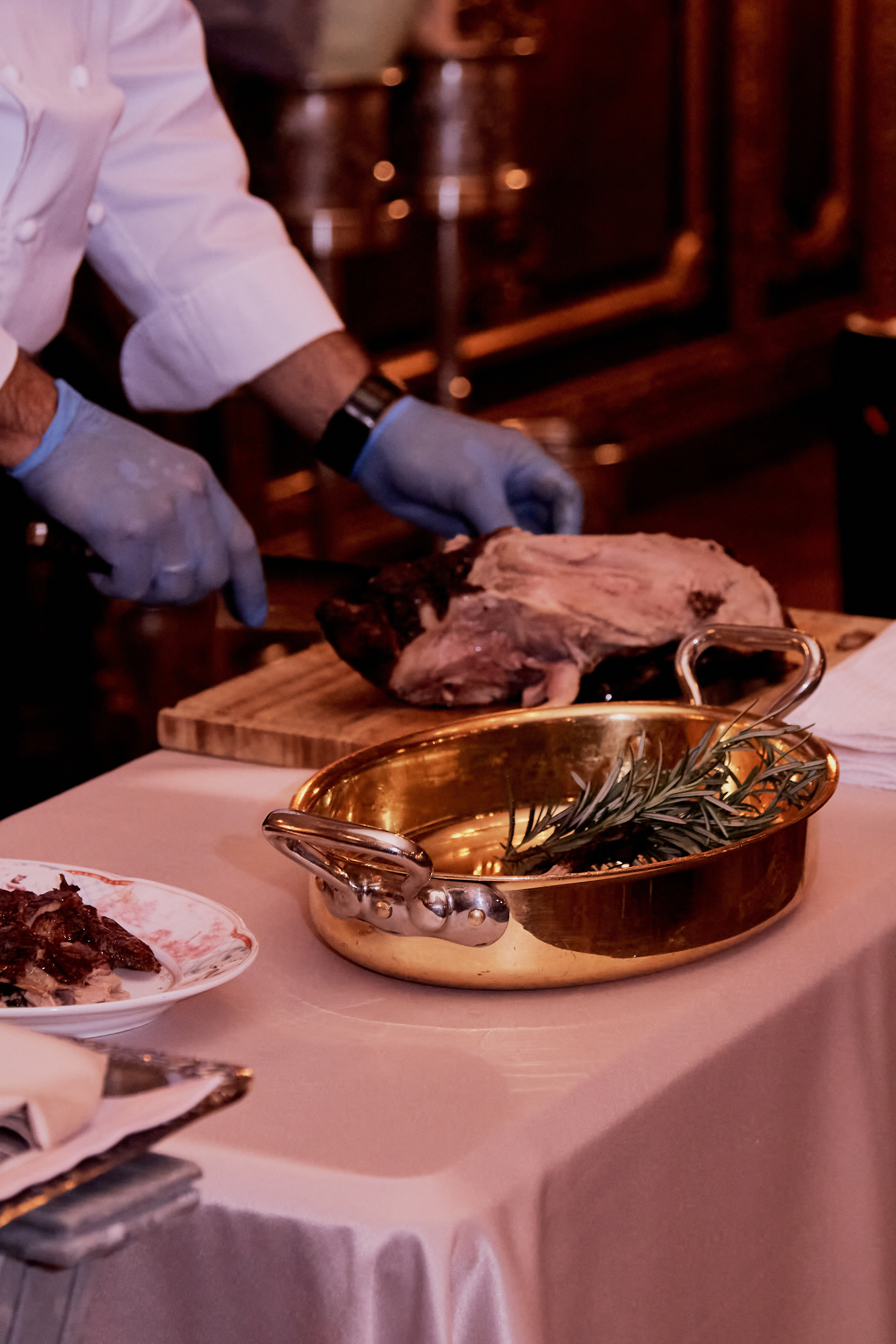 Григорий и Анастсия. Вечер в Турандоте. Репортаж. Фотограф лавстори Москва/МО Приятелева Ангелина
